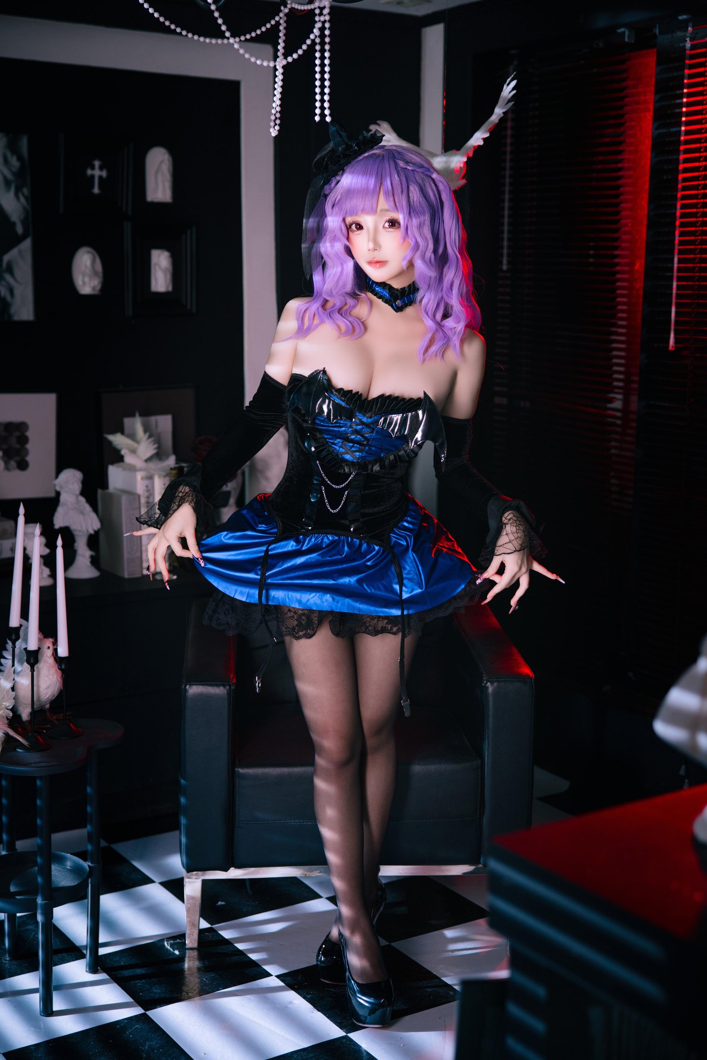 [cosplay] 日奈娇 - 见习魔女：紫发黑丝搭配高跟鞋的魔女造型 冷艳氛围与曲线表现都很吸睛 172P6V