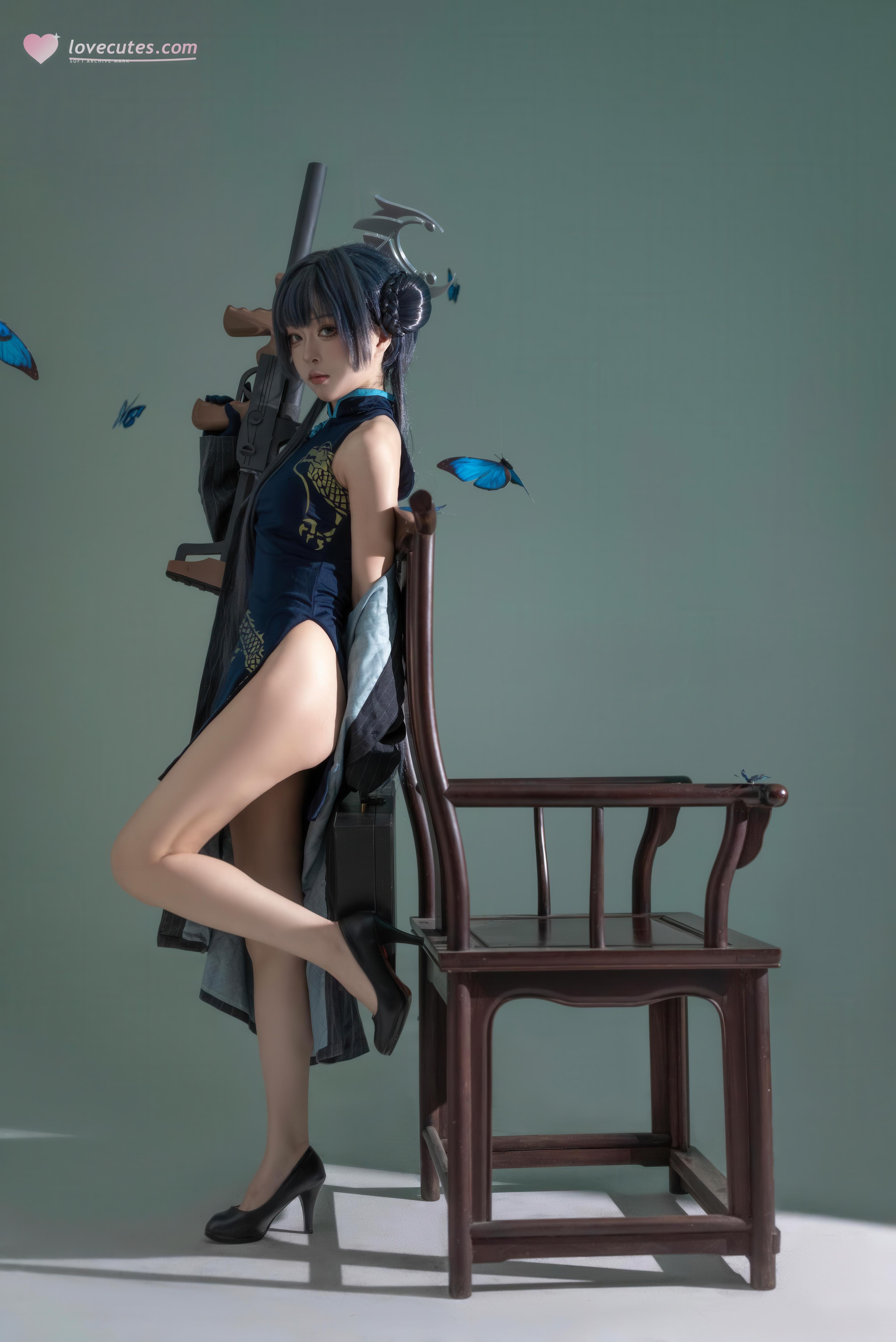 [cosplay] 矢量鱼 - 蔚蓝档案 龙华妃咲：中式旗袍造型与蓝蝶元素交织 冷艳气质下的角色还原 24P