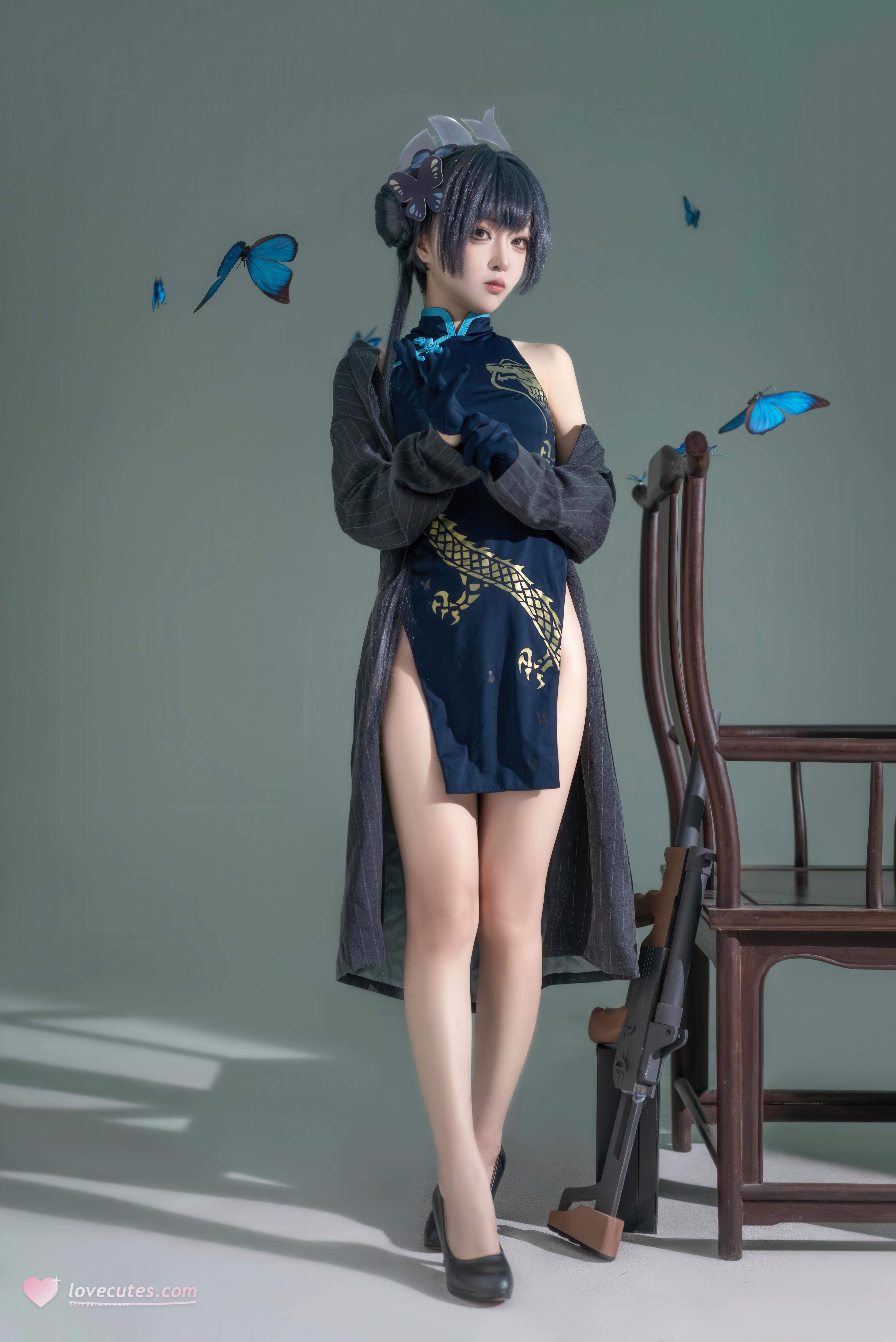 [cosplay] 矢量鱼 - 蔚蓝档案 龙华妃咲：中式旗袍造型与蓝蝶元素交织 冷艳气质下的角色还原 24P
