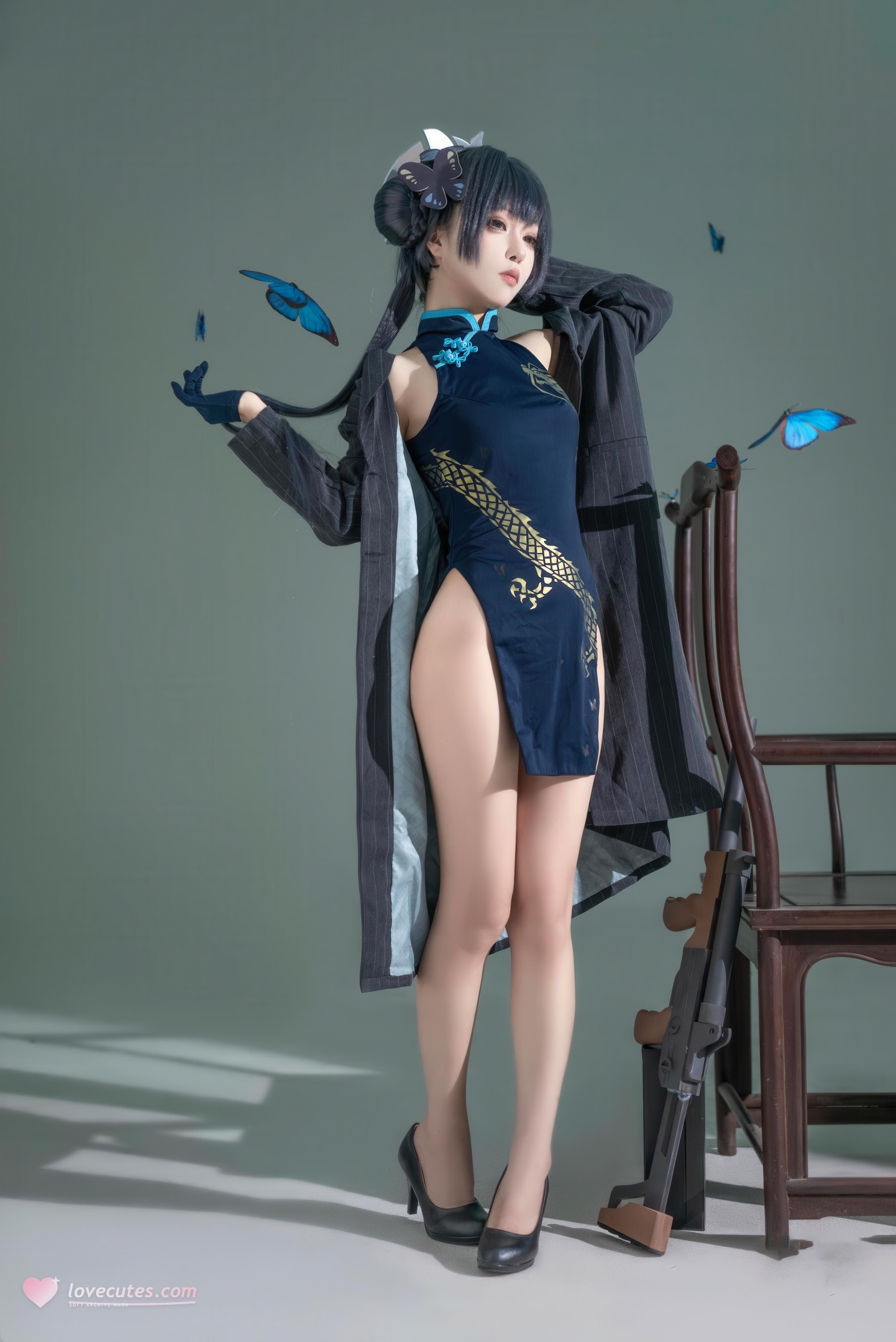 [cosplay] 矢量鱼 - 蔚蓝档案 龙华妃咲：中式旗袍造型与蓝蝶元素交织 冷艳气质下的角色还原 24P