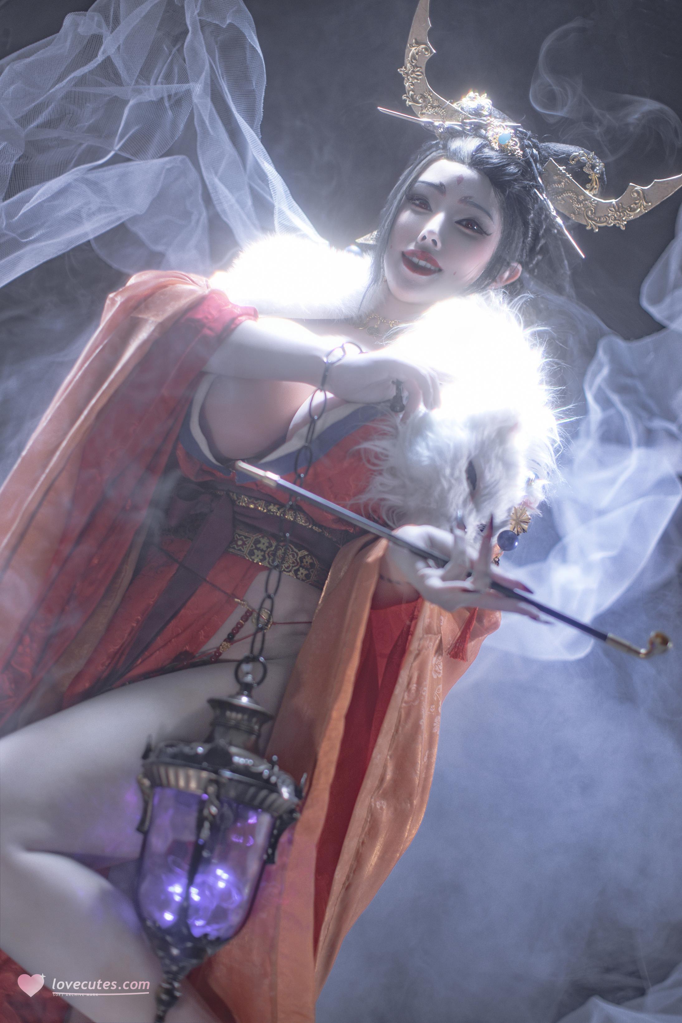 [cosplay] 钛合金TiTi - 无常狐：烟雾缭绕下的狐系古风造型 妖冶冷艳气质与华丽服饰呈现 91P