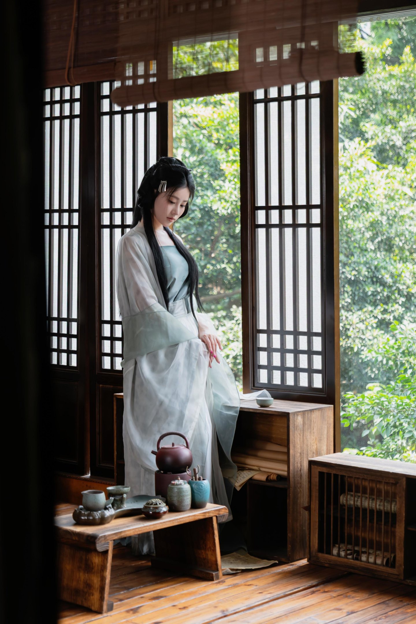 [写真] 年年Nnian - 浣溪沙：轻透薄纱汉服低胸美胸 木窗茶室古风 80P