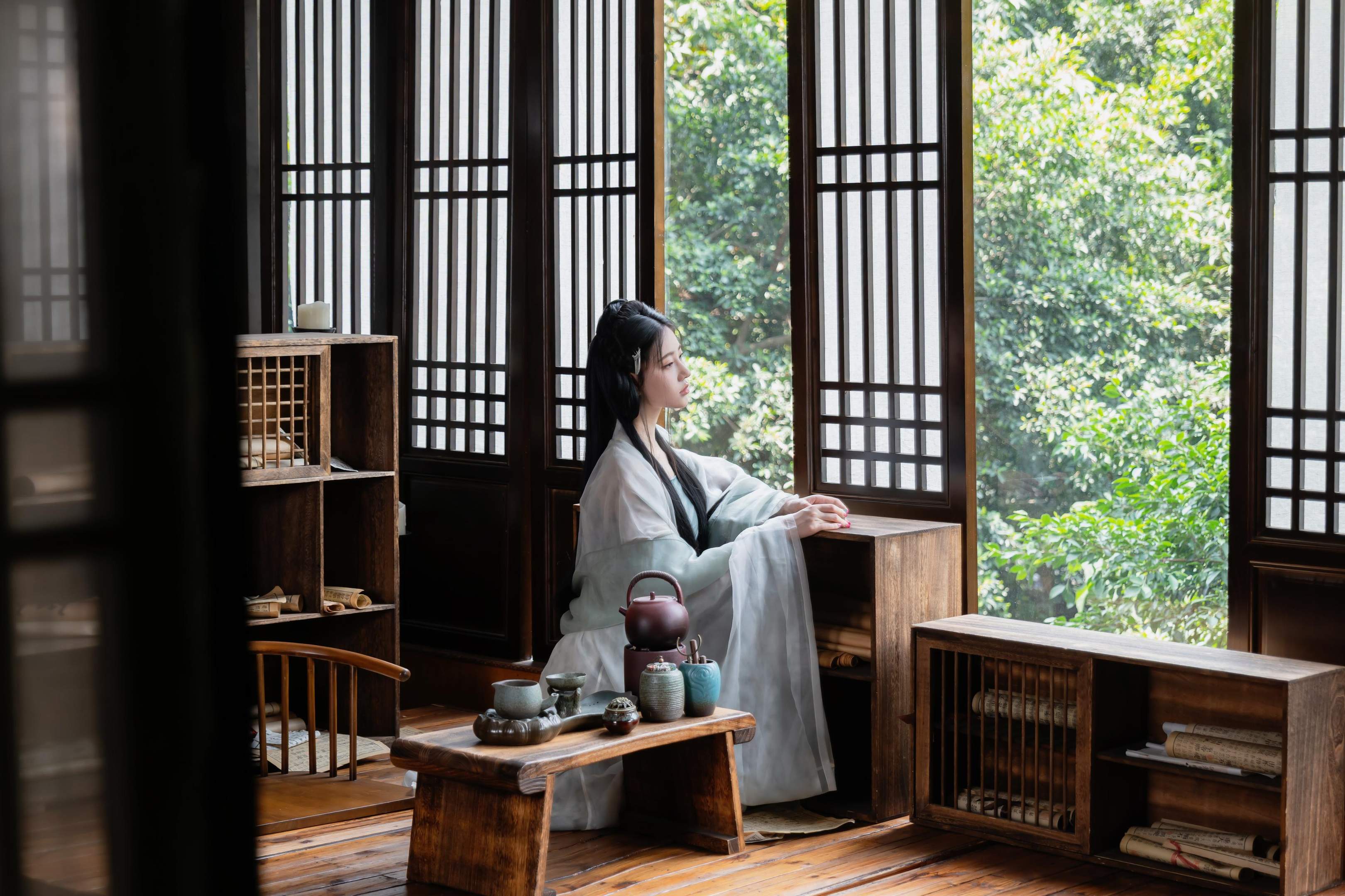 [写真] 年年Nnian - 浣溪沙：轻透薄纱汉服低胸美胸 木窗茶室古风 80P