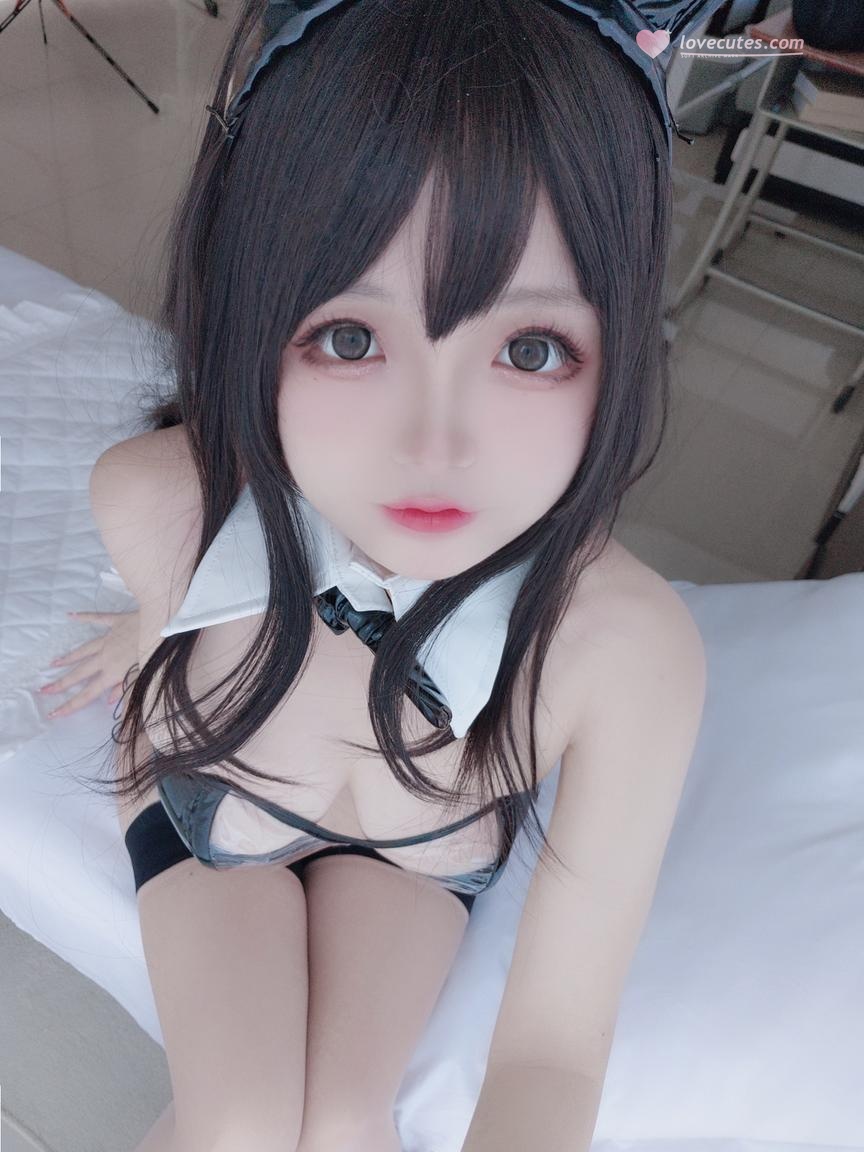 [私房] 日奈娇 - 透明兔女郎自拍：透明PVC兔女郎真空露胸 翘臀高跟自拍 40P