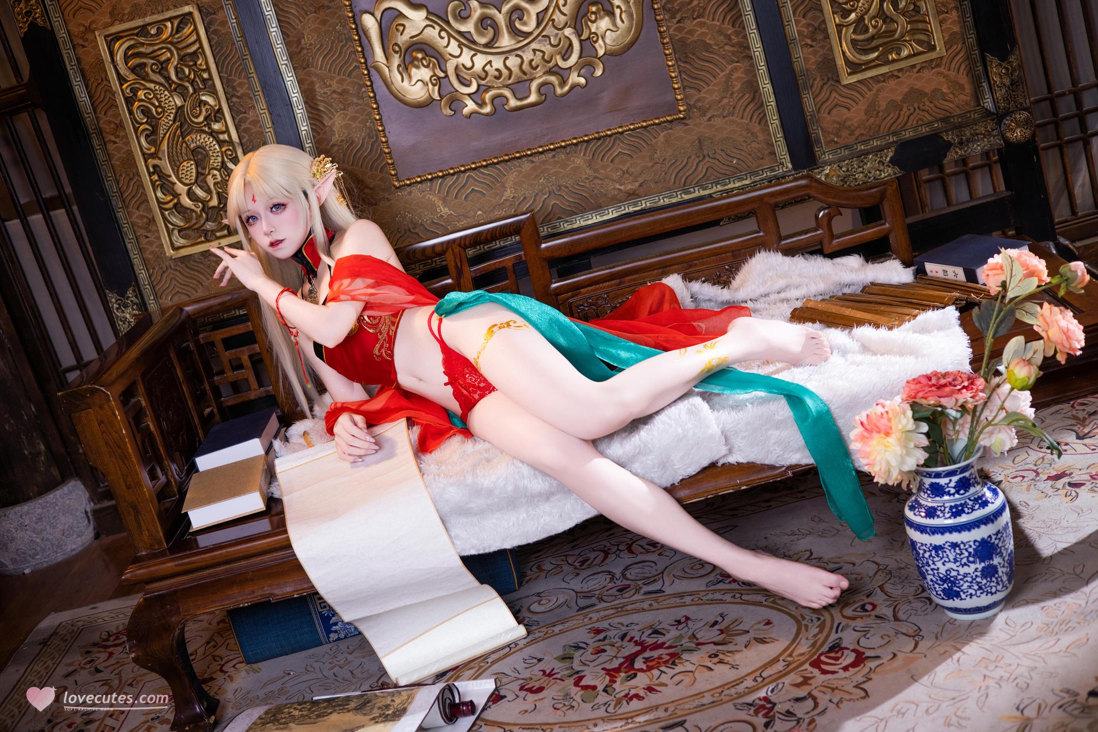 [cosplay] 双木扶苏 - 布雷斯特红古风：红金礼装精灵耳 美腿翘臀中式还原 45P