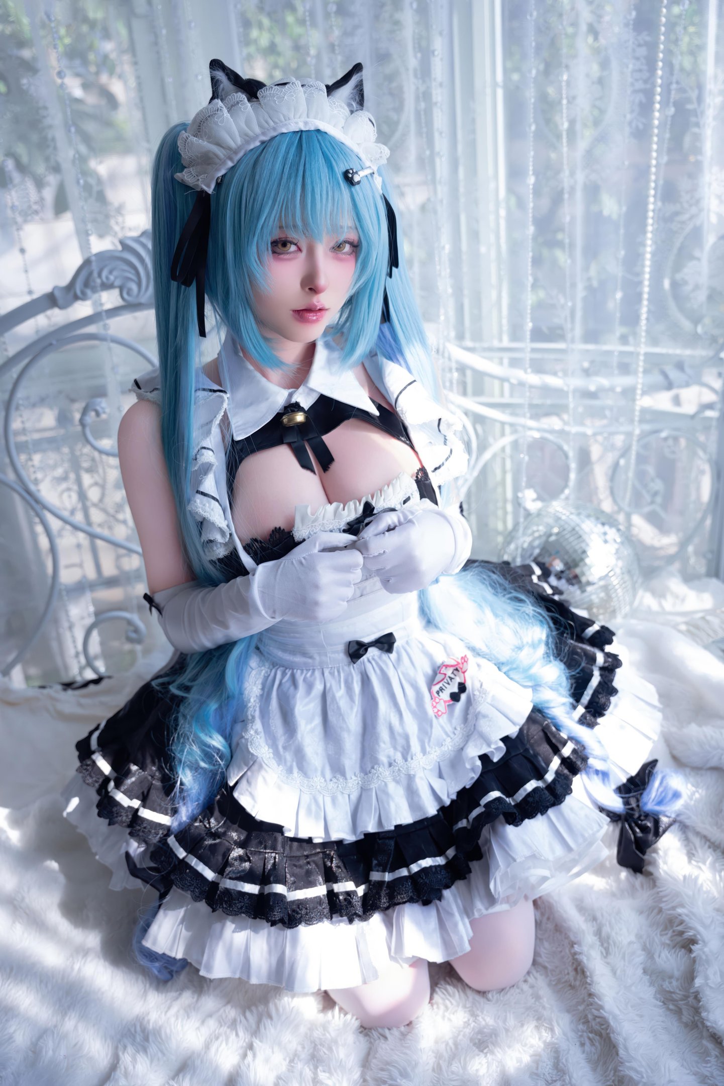 [cosplay] 清水由乃 - Nikke胜利女神 普利瓦蒂：蓝发猫耳女仆 白丝露点还原 85P1V