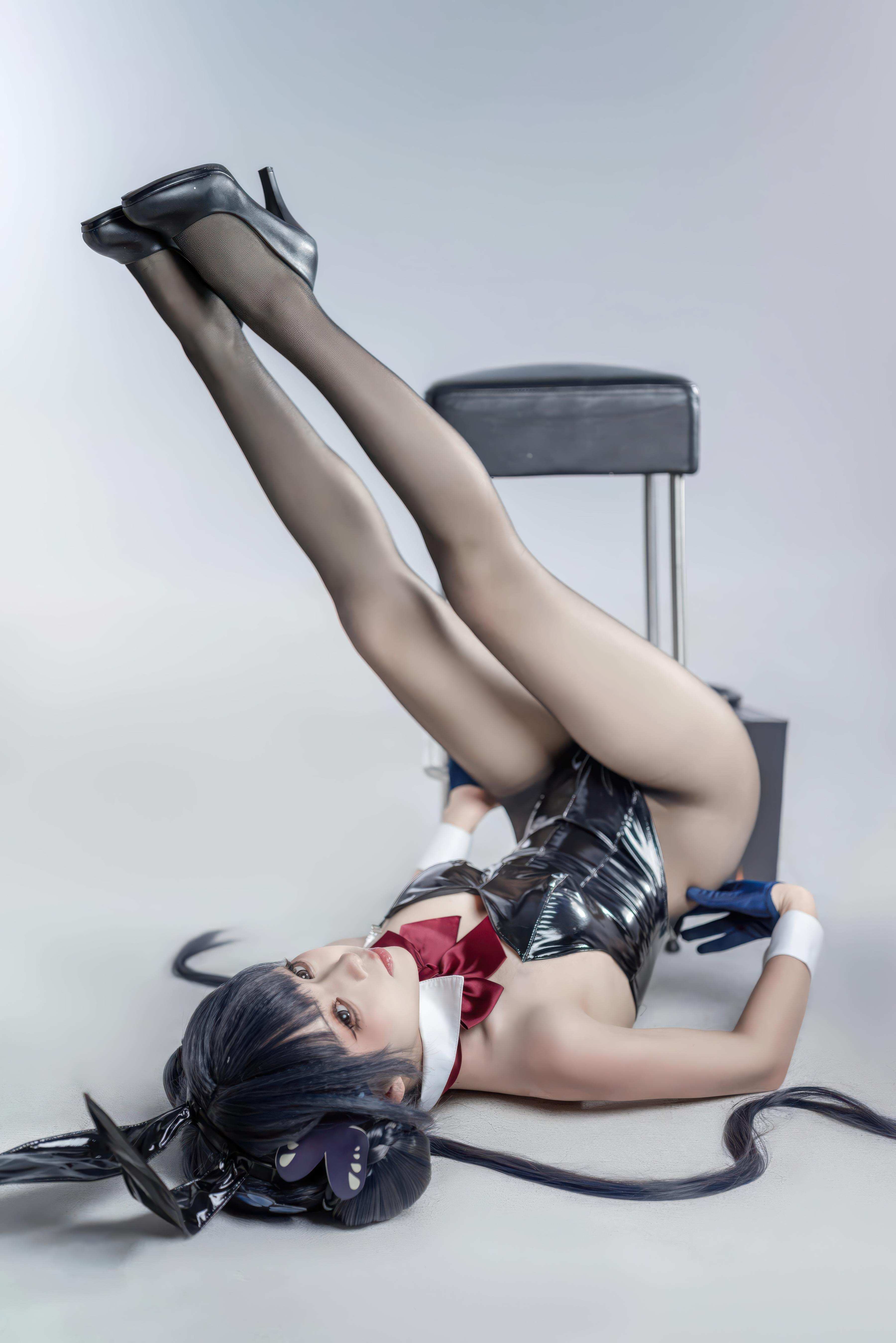 [cosplay] 矢量鱼 - 妃咲兔女郎：黑丝高跟兔女郎 翘臀美胸 28P