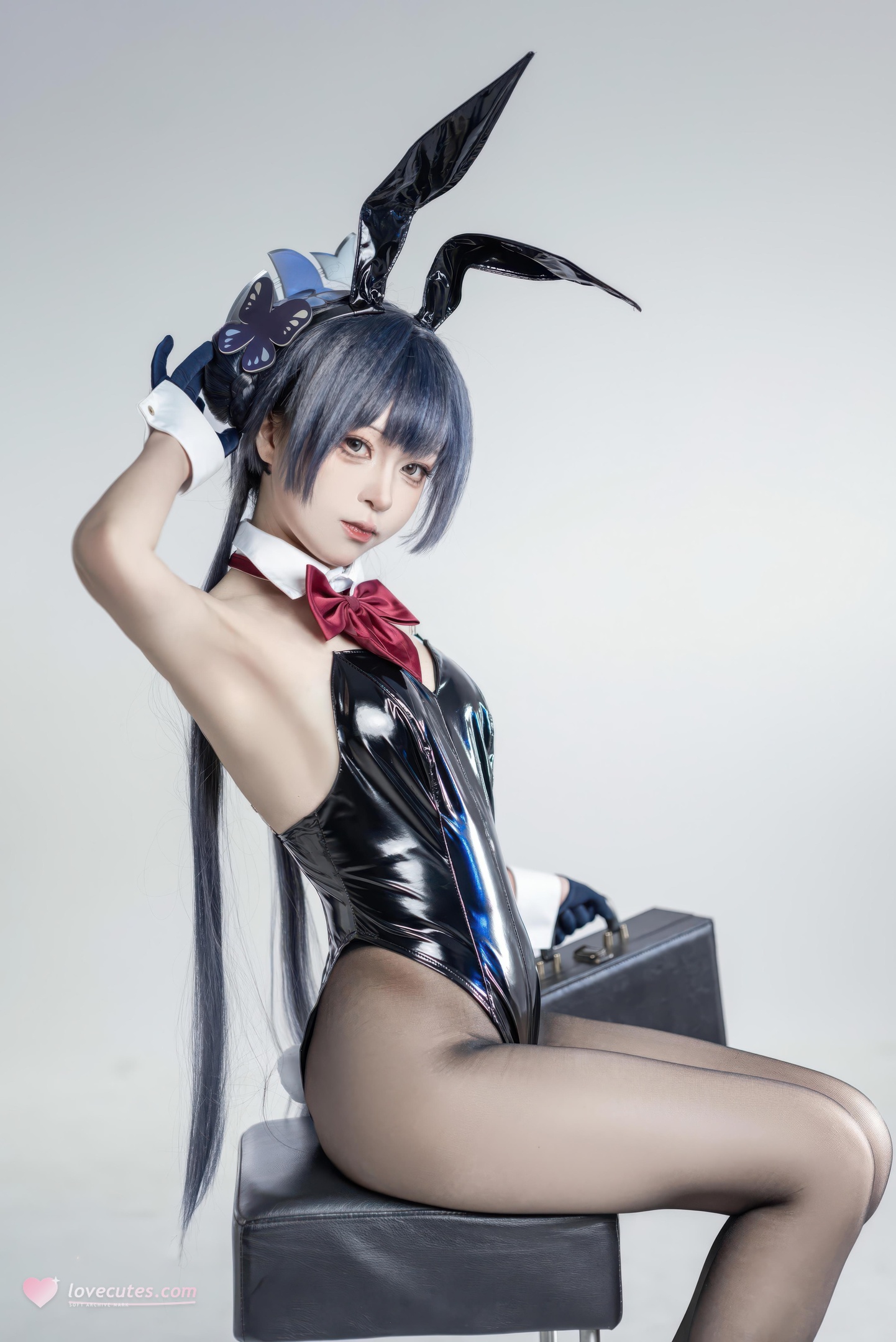 [cosplay] 矢量鱼 - 妃咲兔女郎：黑丝高跟兔女郎 翘臀美胸 28P