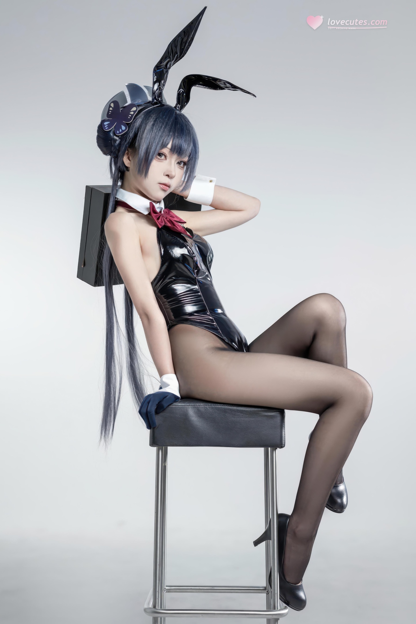 [cosplay] 矢量鱼 - 妃咲兔女郎：黑丝高跟兔女郎 翘臀美胸 28P