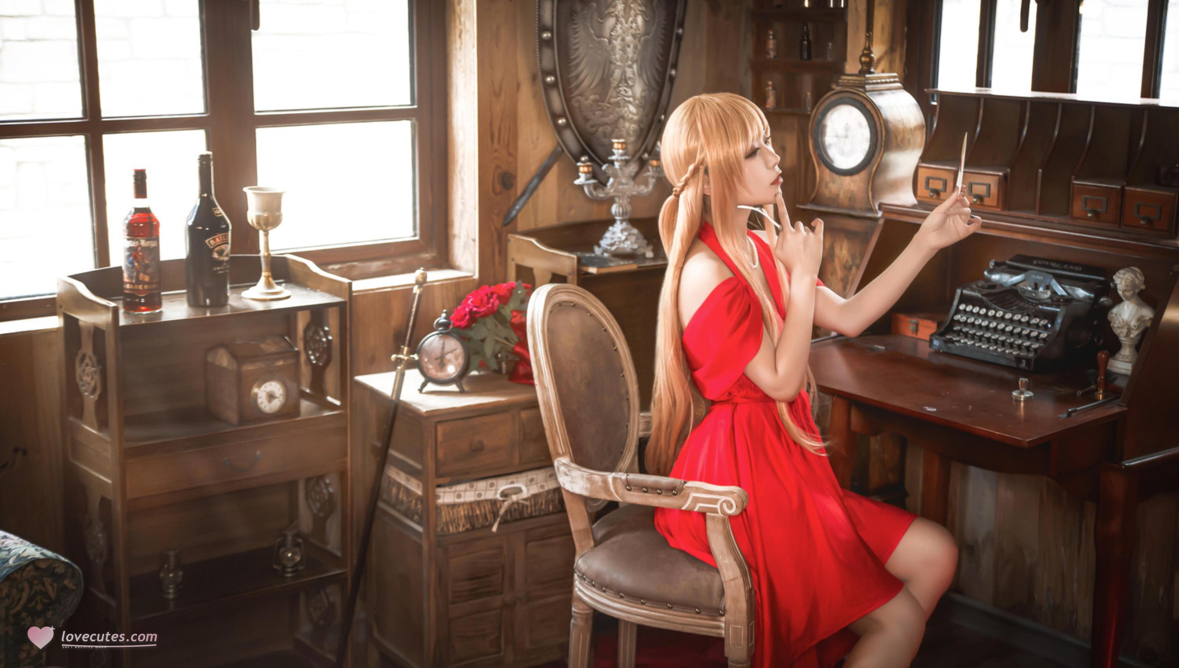 [cosplay] 切切celia - 刀剑神域 亚丝娜 礼服：红裙长发美腿 优雅还原 28P