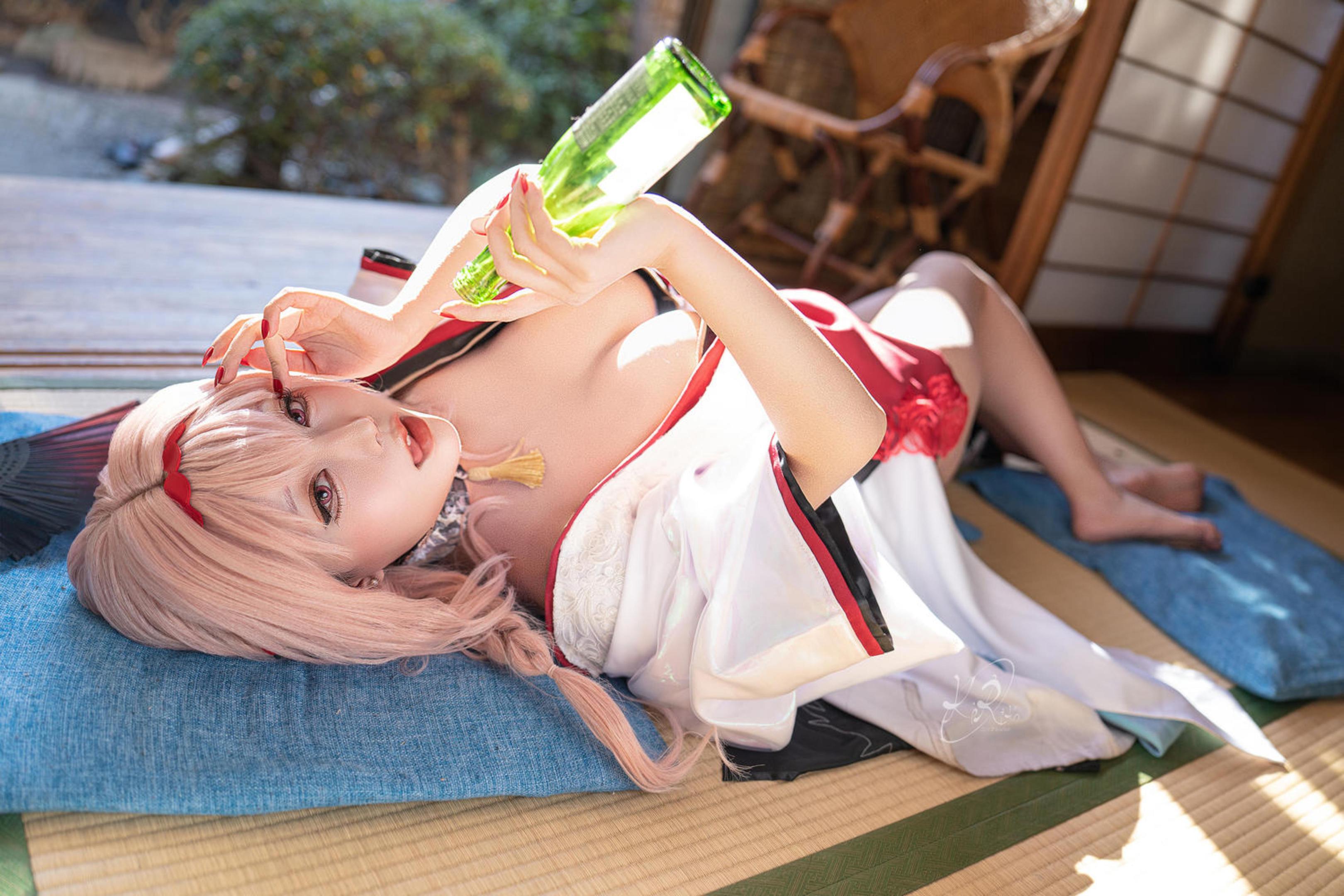 [cosplay] 切切celia - Nikke胜利女神 暗影 憧憬之花：粉发和风露肩 巨乳长腿还原 39P