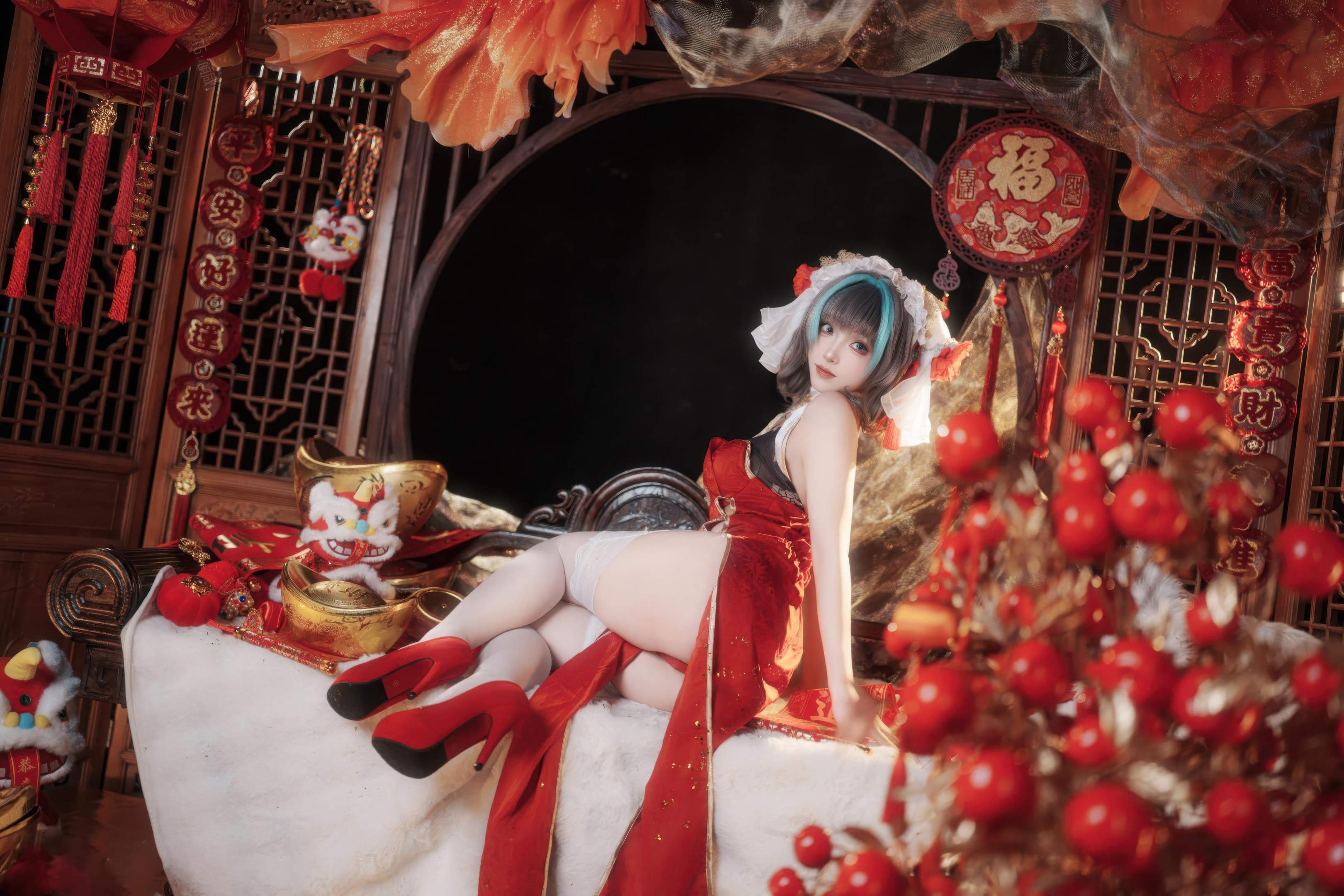 [cosplay] Bangni邦尼 - 碧蓝航线 柴郡 新春：红色旗袍白丝 露穴露臀还原 66P7V