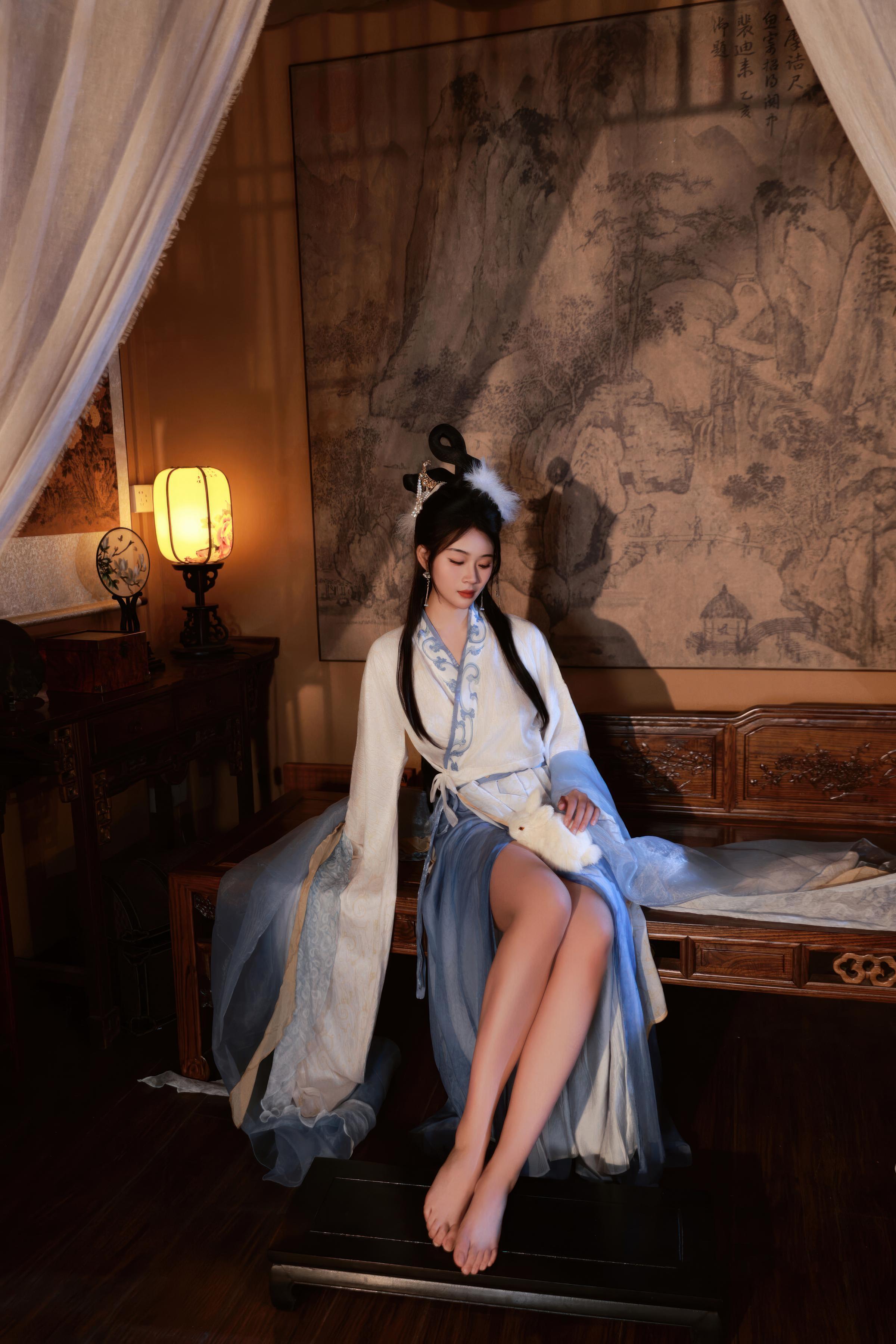 [私房] 南乔 - 中秋主题 古风汉服 嫦娥：轻纱古风贴纸遮点 美腿私房 114P