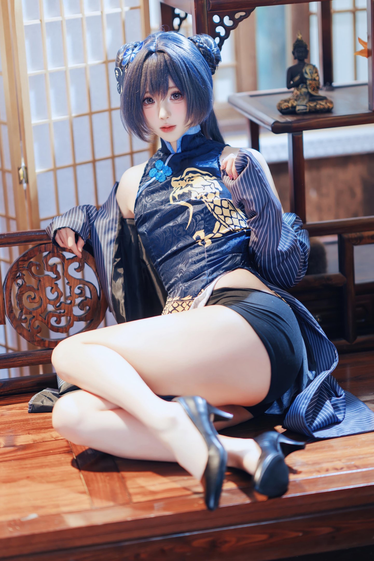 [Cosplay] Nanka Nishinomiya - Blue Archive Hinasaki: Blue Cheongsam with Black Stockings, Bold Recreation 50P
