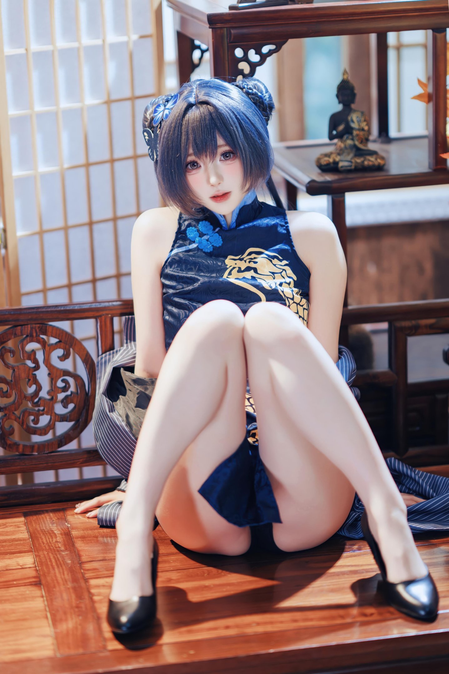 [Cosplay] Nanka Nishinomiya - Blue Archive Hinasaki: Blue Cheongsam with Black Stockings, Bold Recreation 50P