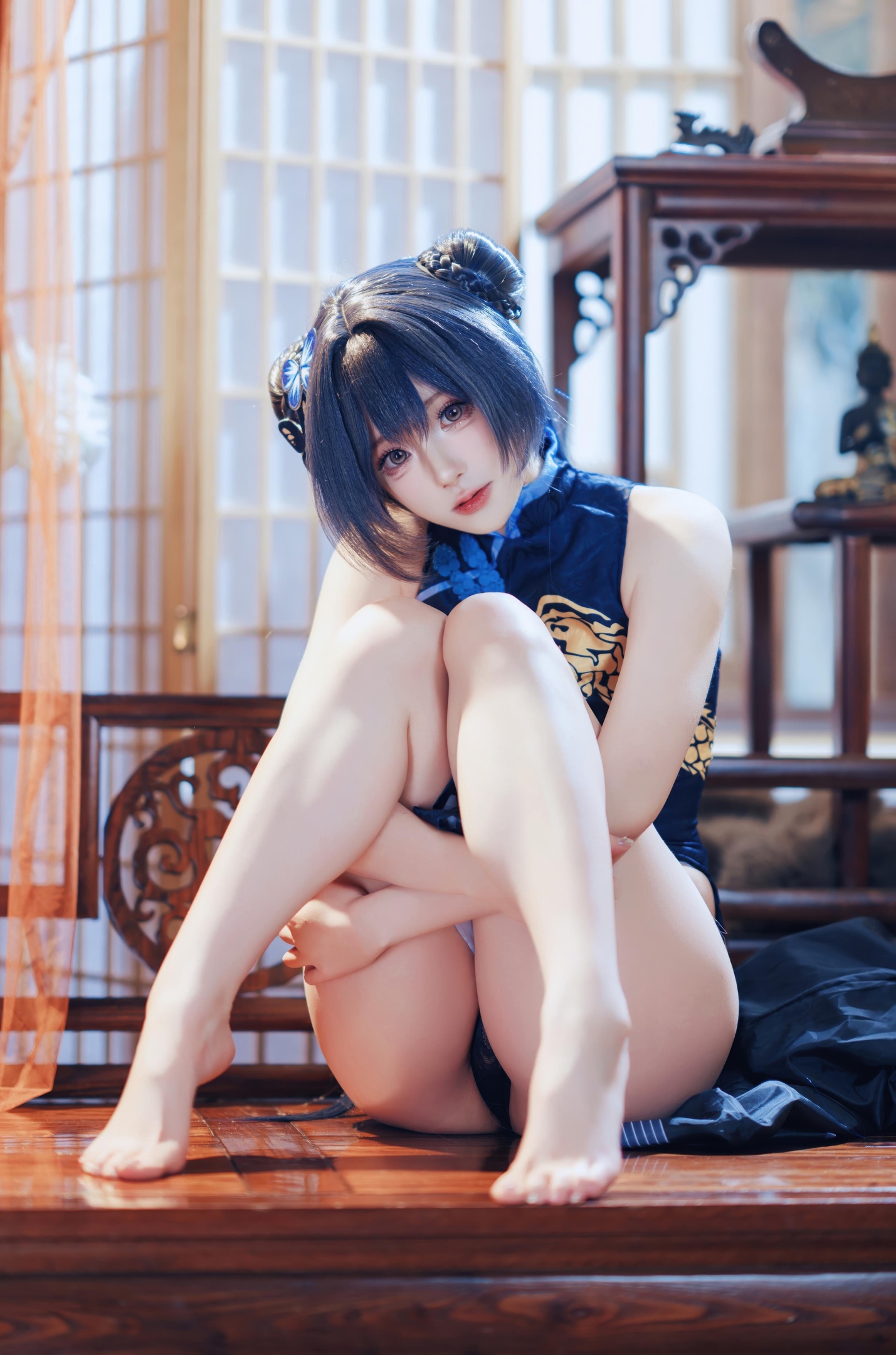 [Cosplay] Nanka Nishinomiya - Blue Archive Hinasaki: Blue Cheongsam with Black Stockings, Bold Recreation 50P