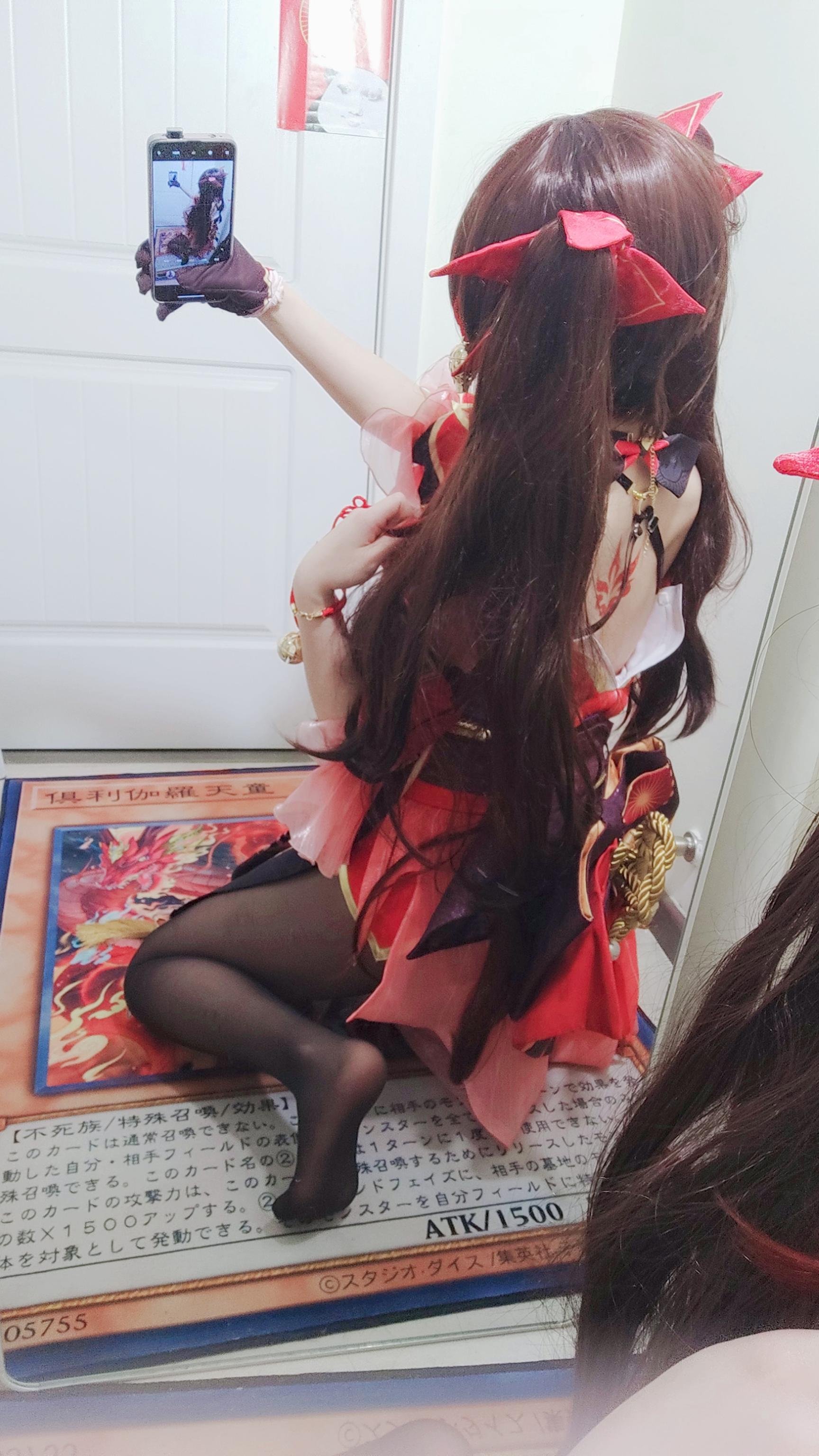 [cosplay] 白栎Shirly - 崩坏星穹铁道 花火：黑白丝袜美腿足控还原 53P3V