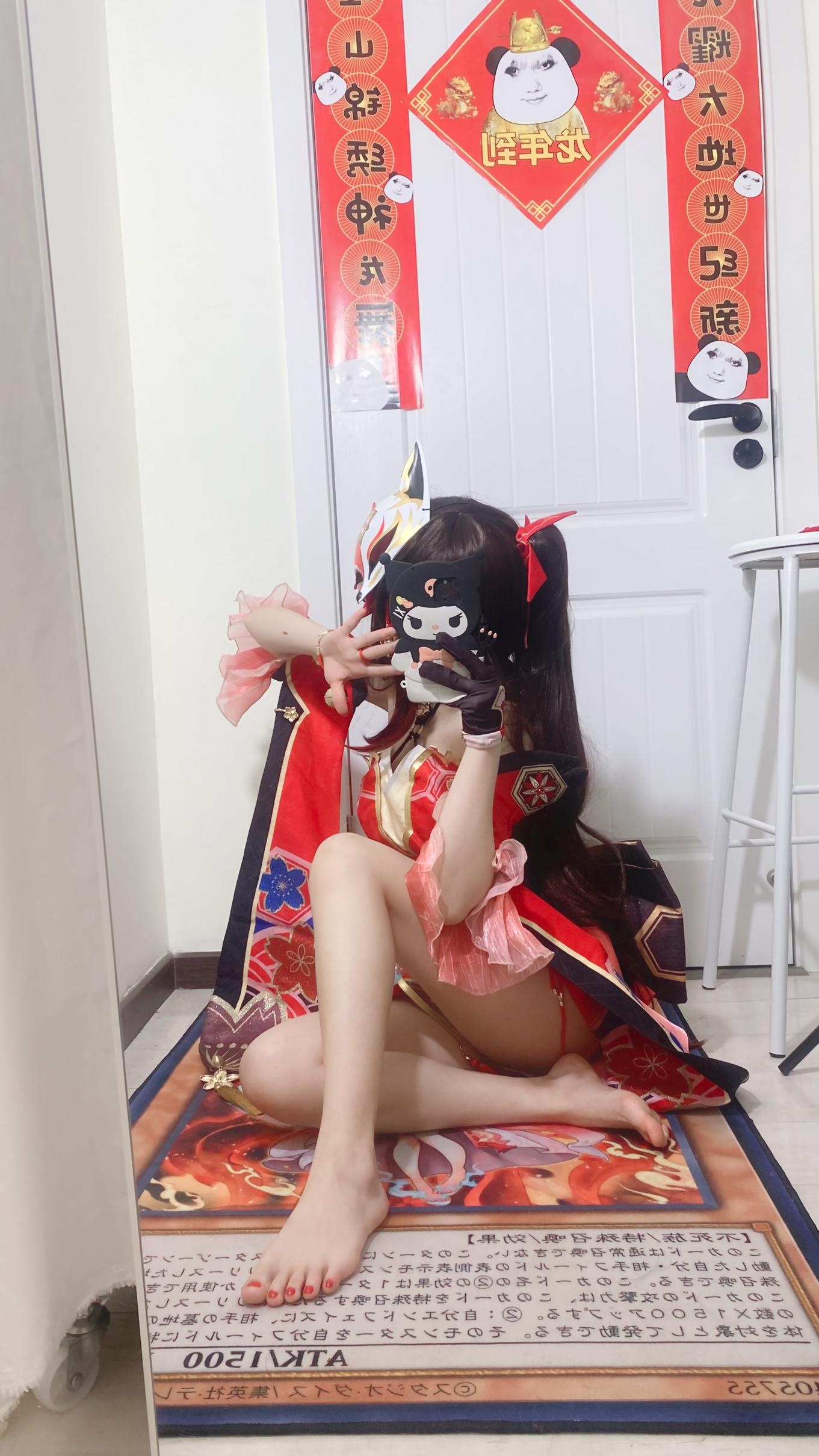 [cosplay] 白栎Shirly - 崩坏星穹铁道 花火：黑白丝袜美腿足控还原 53P3V