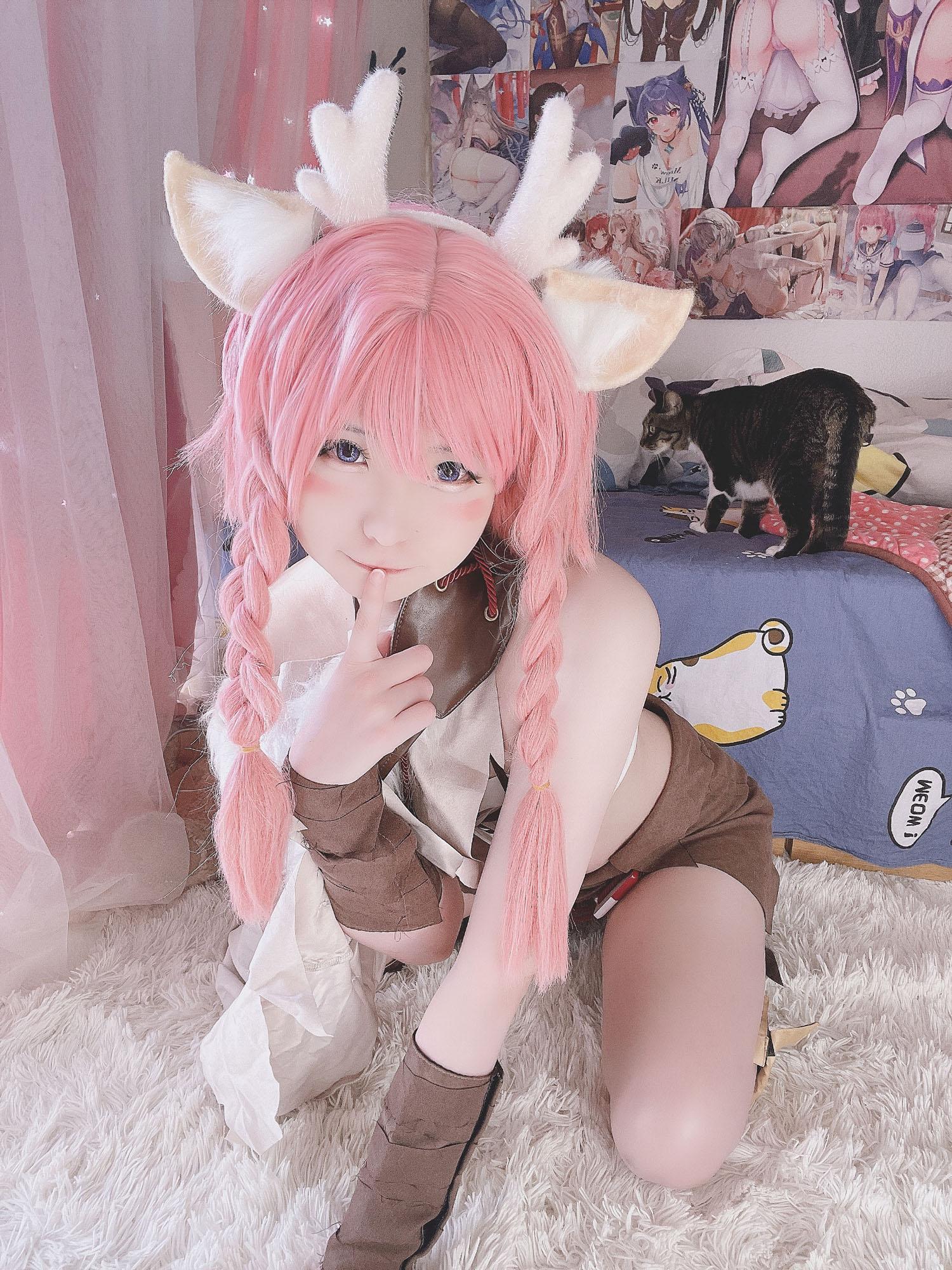 [cosplay] 习呆呆 - 瑶：粉发兽耳露点大尺度还原 23P1V