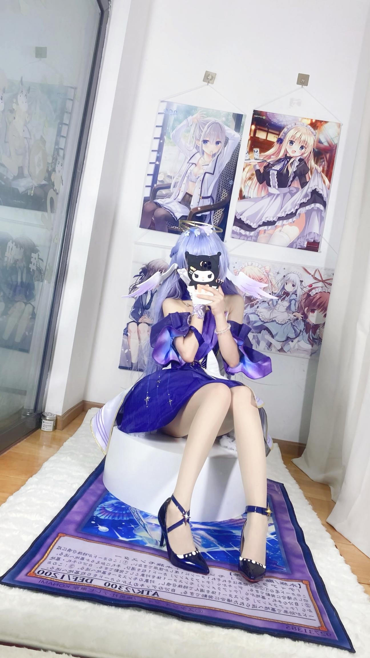 [cosplay] 白栎Shirly - 崩坏星穹铁道 知更鸟：紫白礼裙美腿自拍还原 40P6V