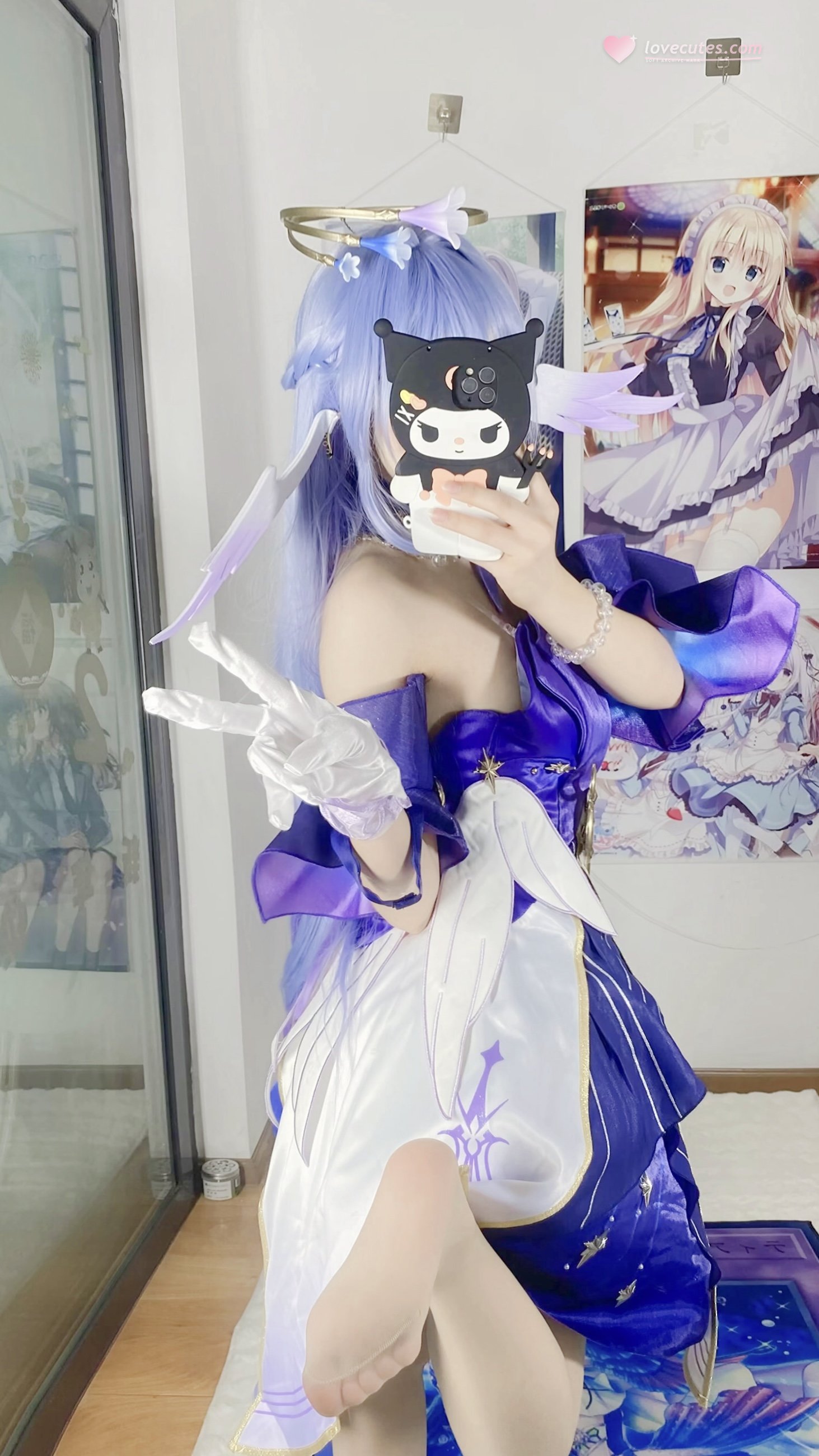 [cosplay] 白栎Shirly - 崩坏星穹铁道 知更鸟：紫白礼裙美腿自拍还原 40P6V