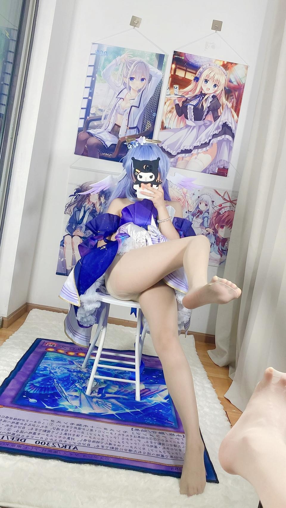 [cosplay] 白栎Shirly - 崩坏星穹铁道 知更鸟：紫白礼裙美腿自拍还原 40P6V