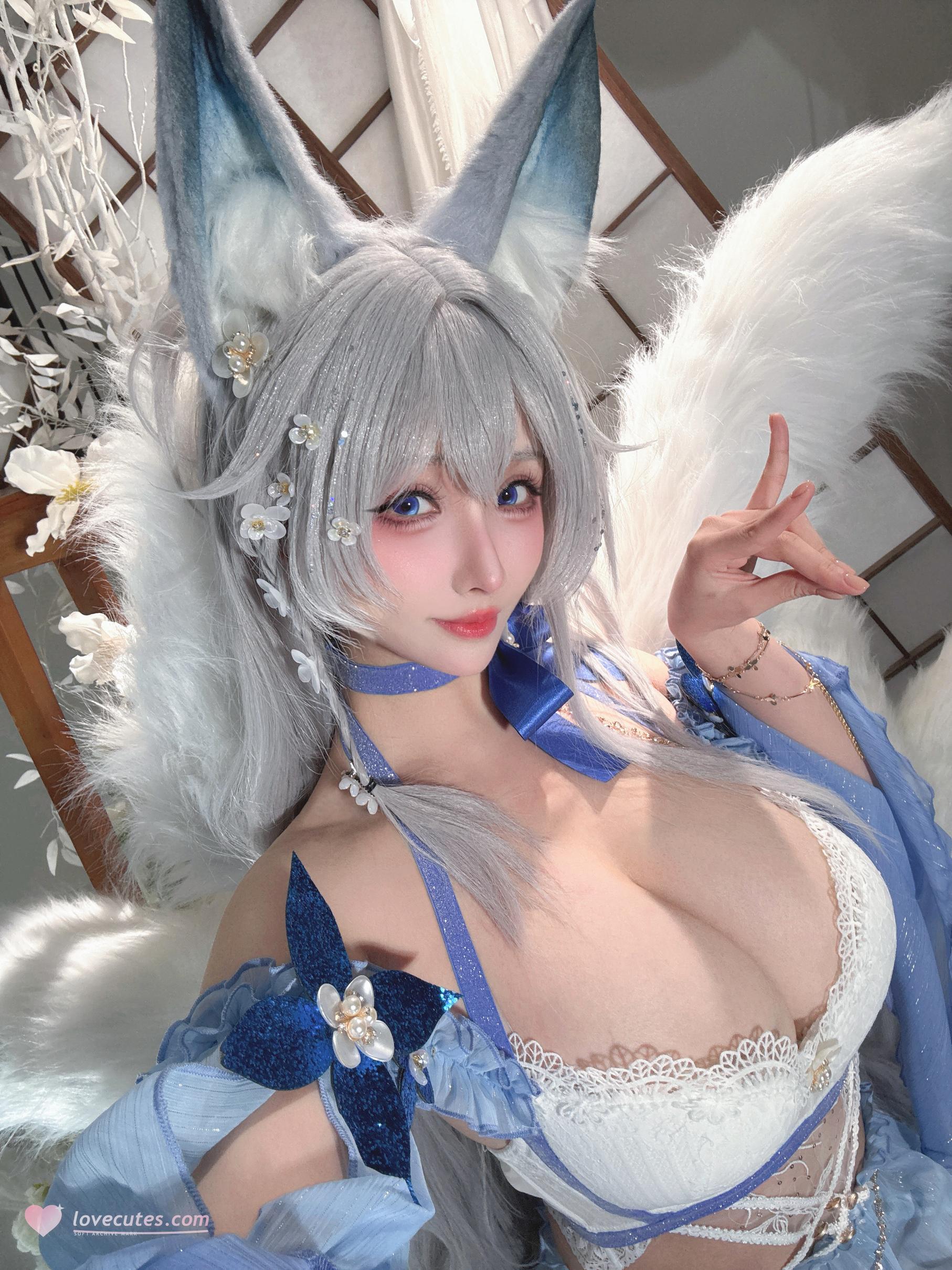 【コスプレ】rioko凉凉子 - 信浓水夏：青白い狐耳と美胸美腿の再現 37P