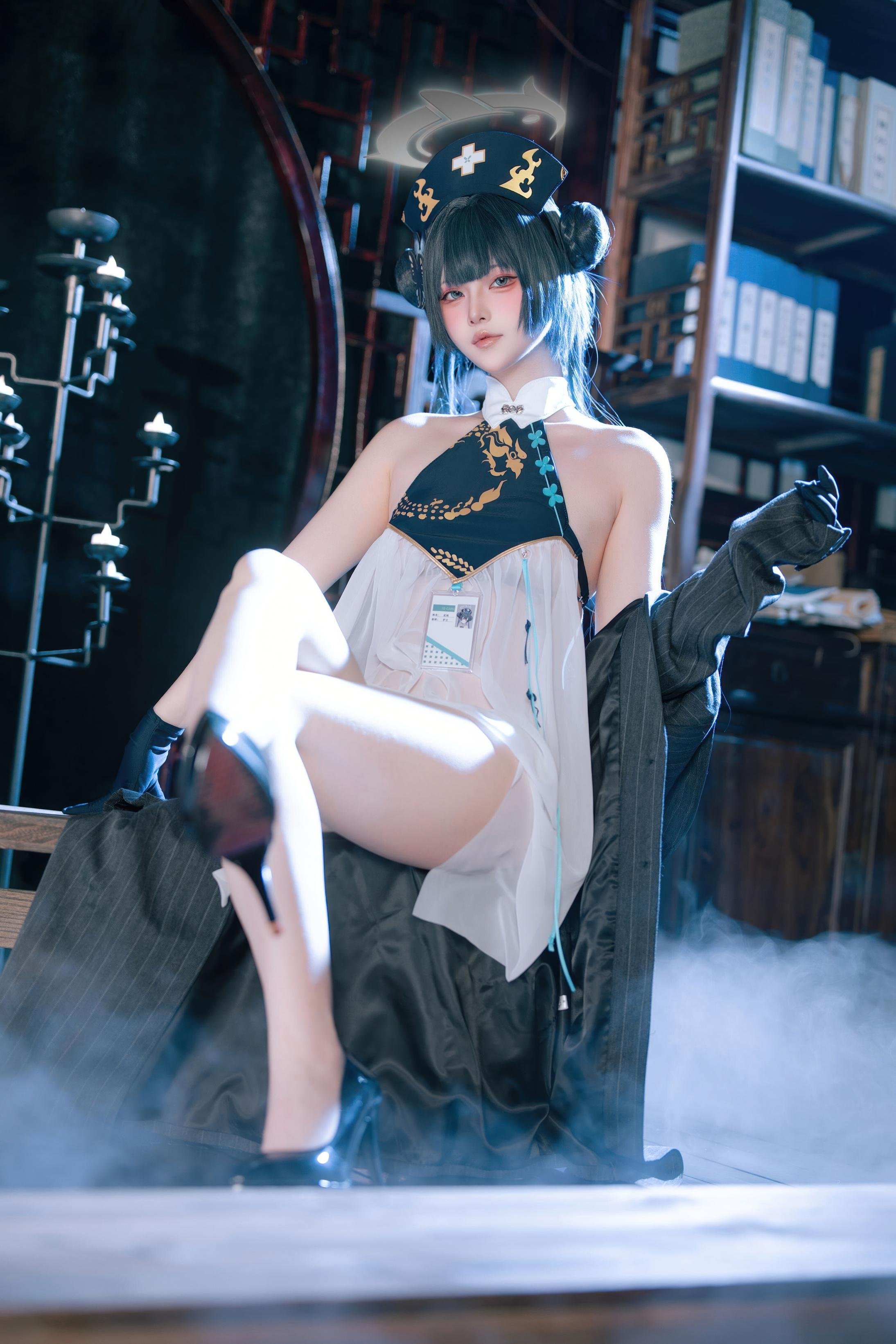 [Cosplay] Yu Fish - Blue Archive Himezaki Doujin Nurse: Stunning Nurse Outfit with Beautiful Legs and Curvy Hips 65P