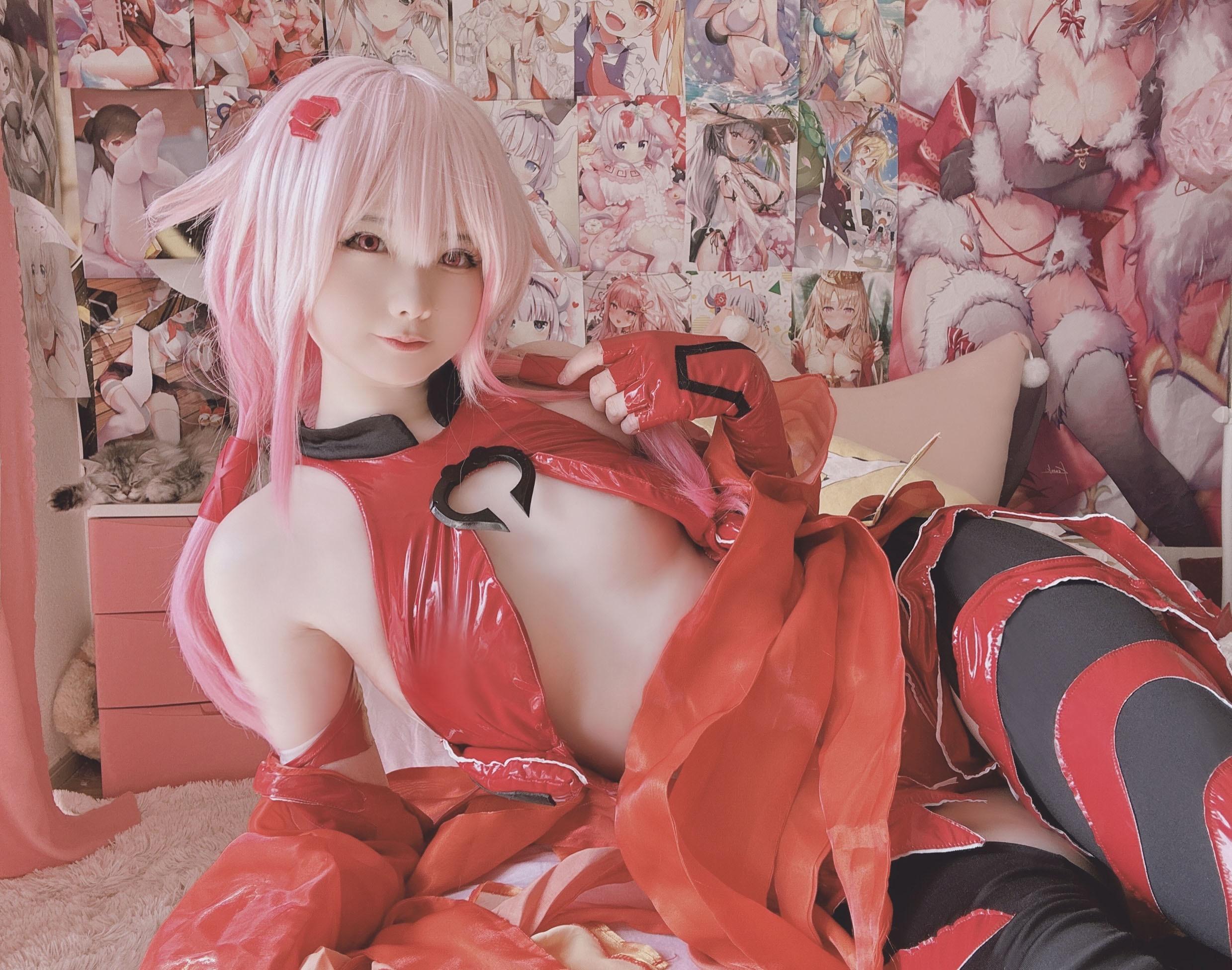 [cosplay] 习呆呆 - 罪恶王冠 楪祈：红衣露点大尺度还原 12P