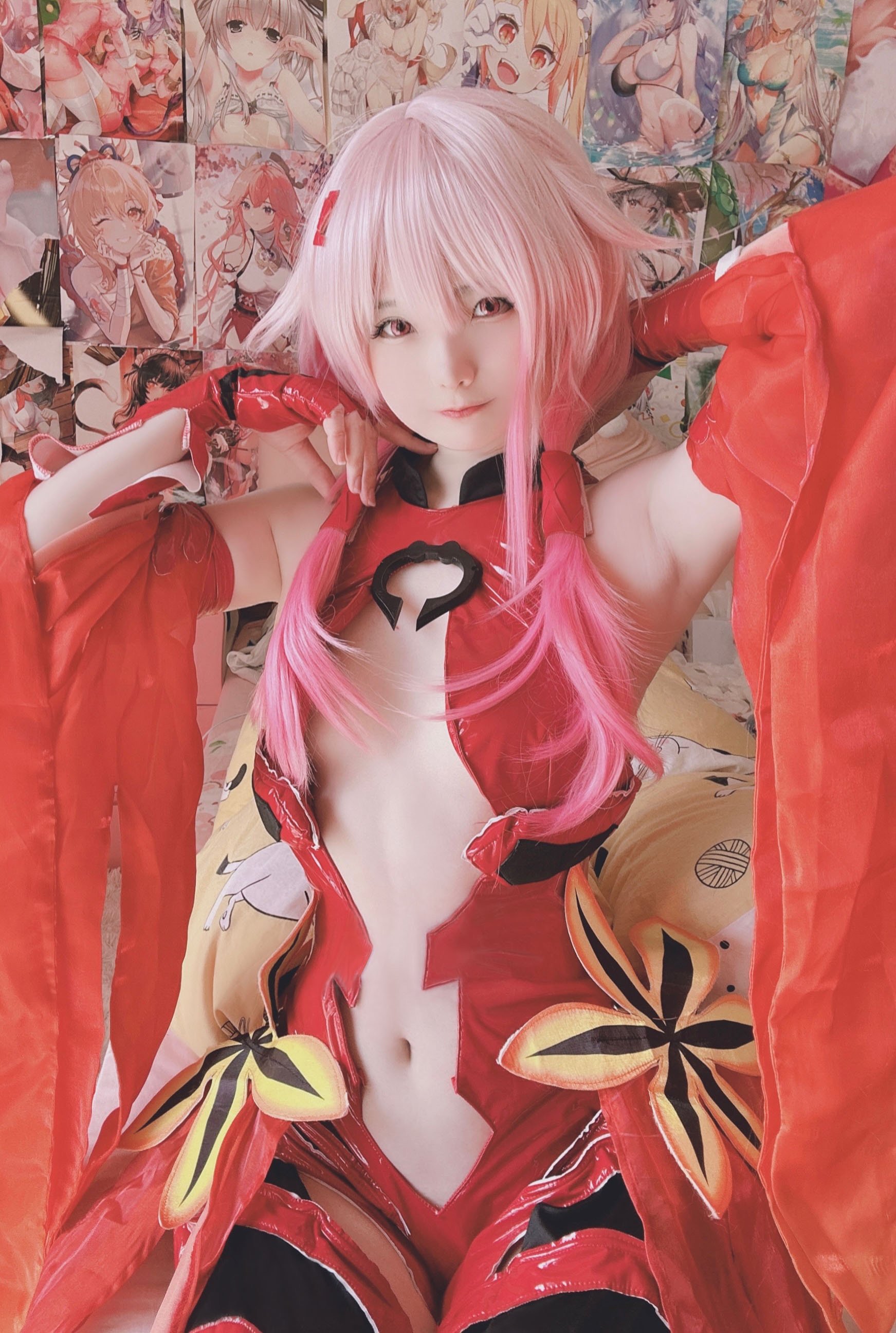 [cosplay] 习呆呆 - 罪恶王冠 楪祈：红衣露点大尺度还原 12P