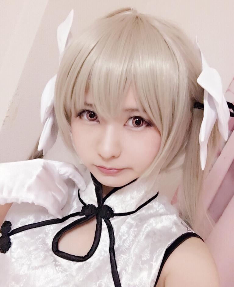 [cosplay] 习呆呆 - 春日野穹：白丝女仆开档美臀大尺度 42P2V