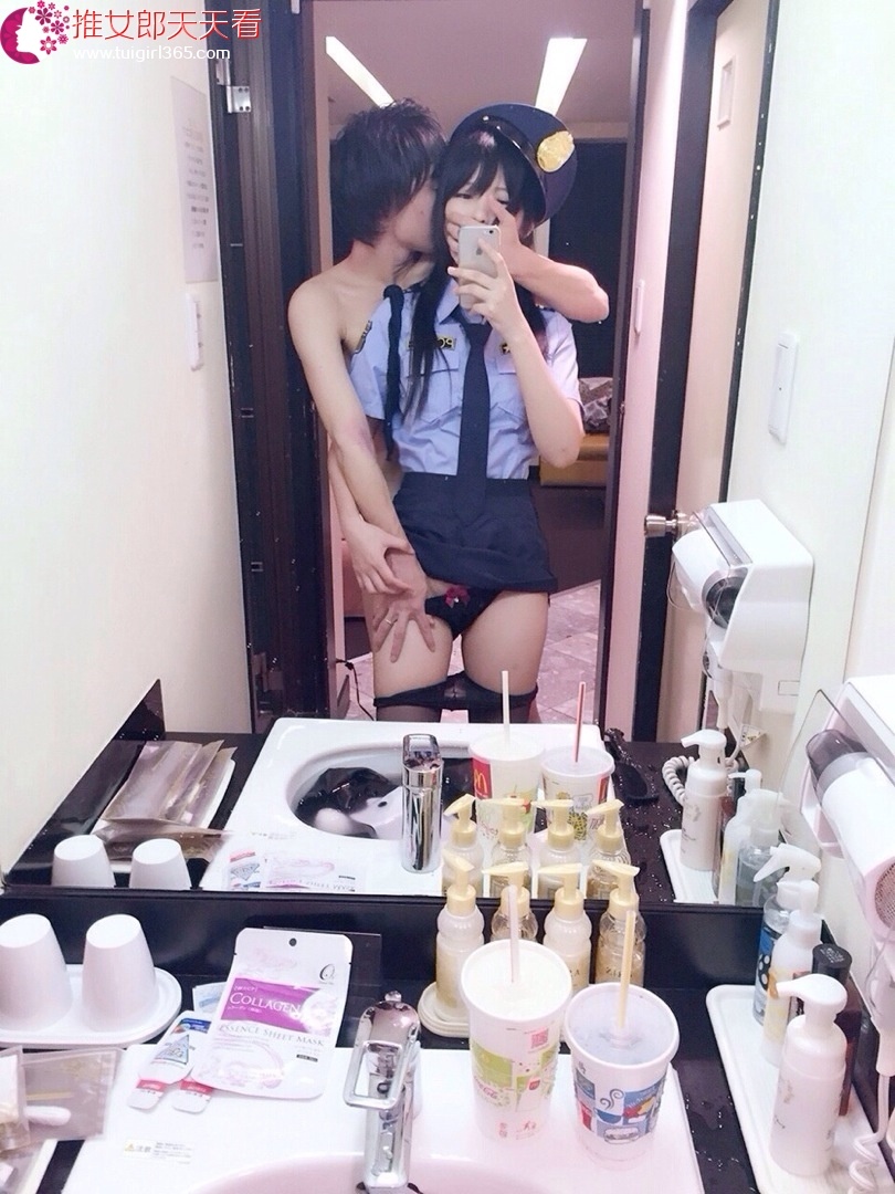 [私房] 习呆呆 - 女警主题：黑丝制服美腿情趣私拍 30P3V