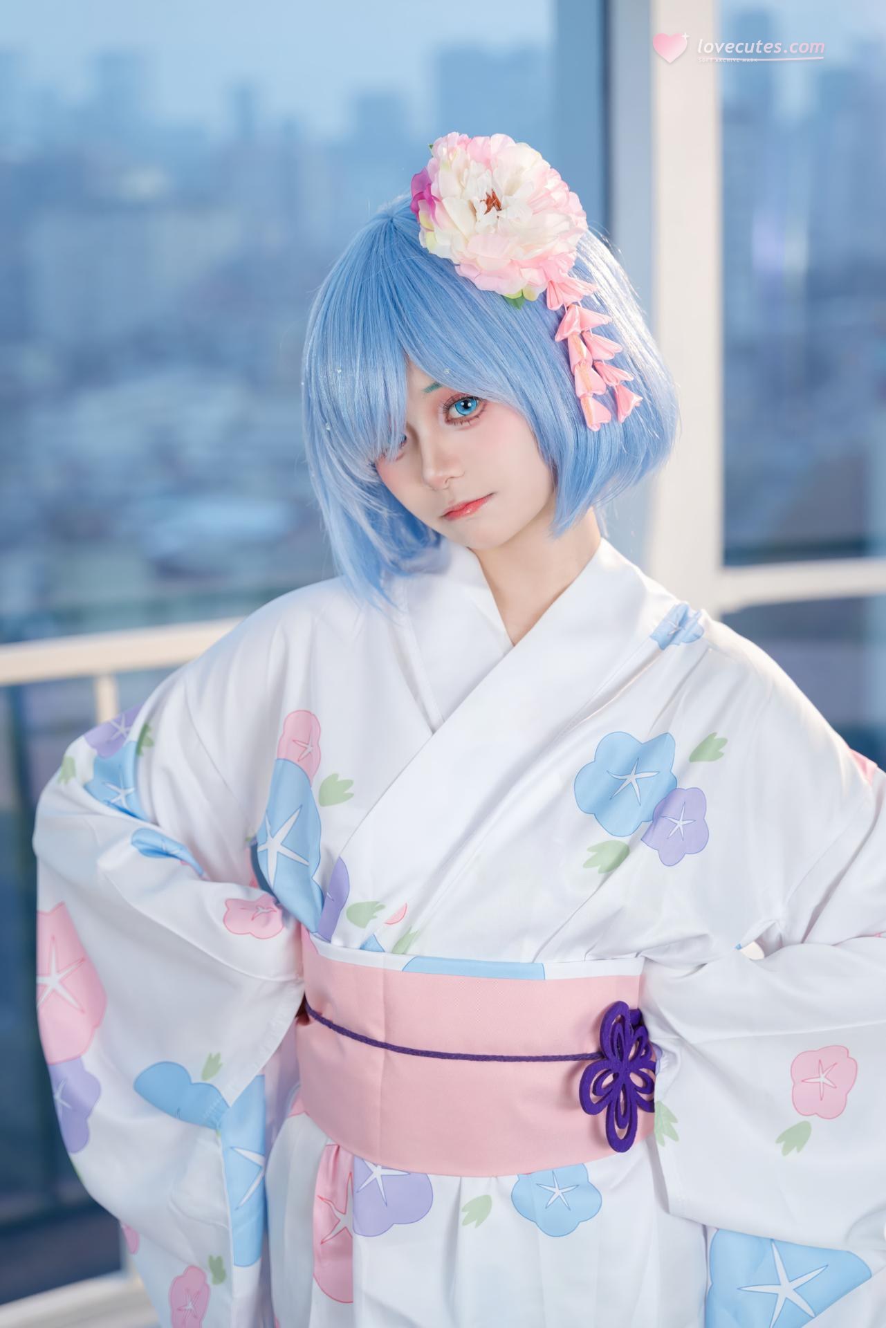 [cosplay] 小羊不吃草 - Re:从零开始的异世界生活 雷姆和服：蓝发和服浴室大尺度 48P