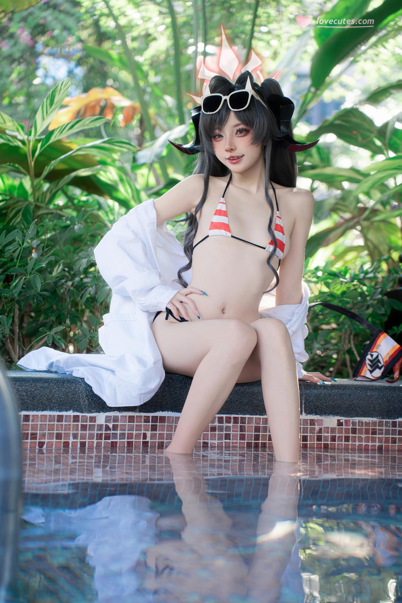 [cosplay] 纸悦Etsu_ko - 蔚蓝档案 鬼怒川霞水着：泳池水着白外套 44P