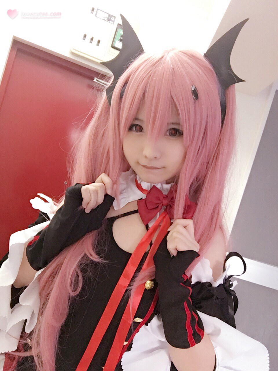 [cosplay] 习呆呆 - 克鲁鲁女王：粉发恶魔露点还原 36P2V
