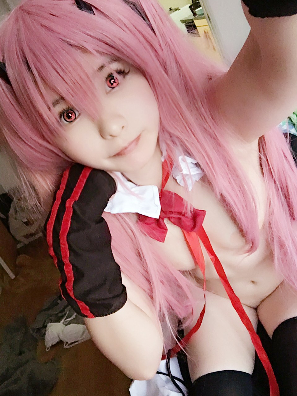 [cosplay] 习呆呆 - 克鲁鲁女王：粉发恶魔露点还原 36P2V