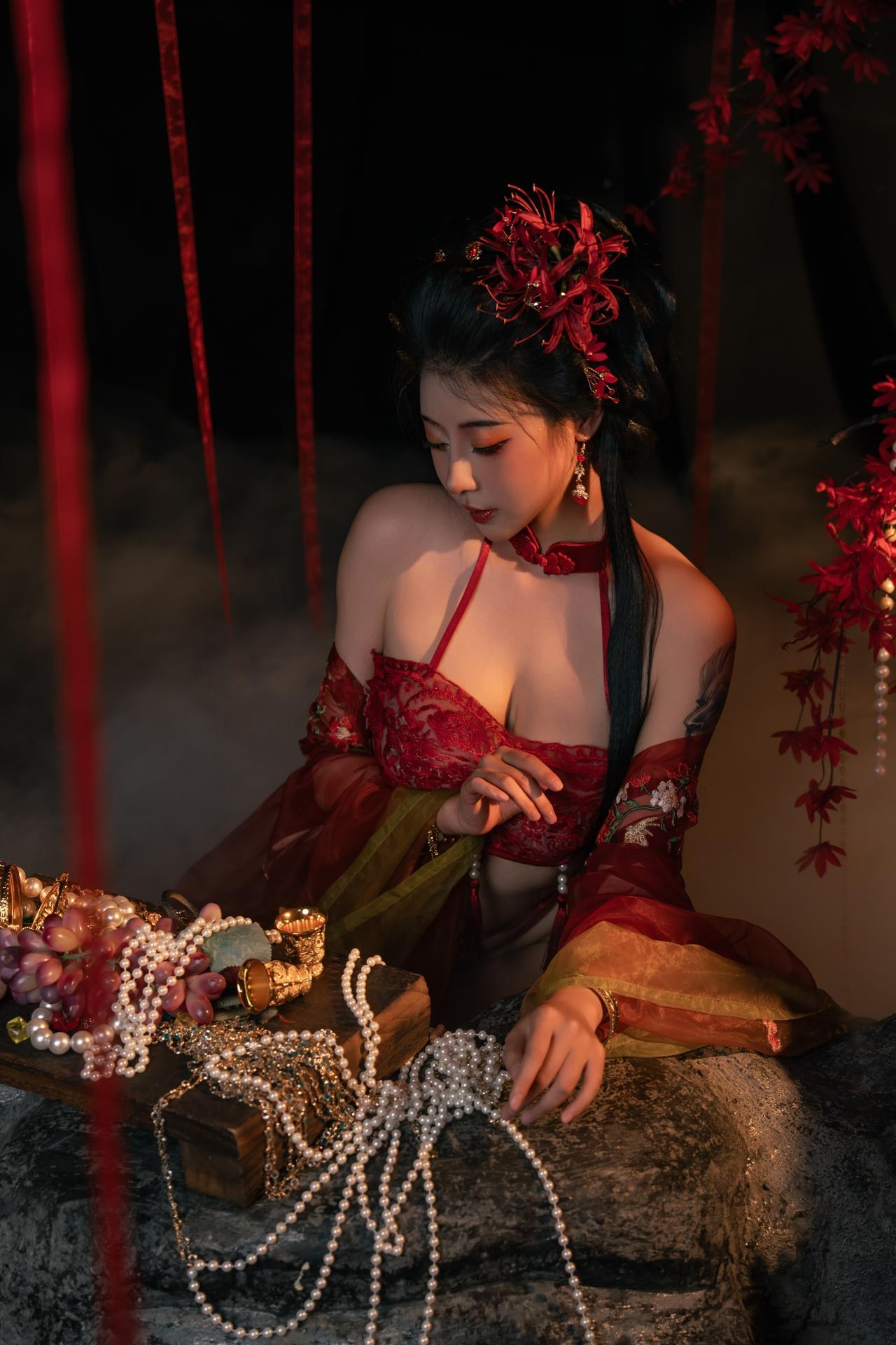 [私房] 奈汐酱nice - 流丹：红绳古风内衣 花影布景大尺度 85P
