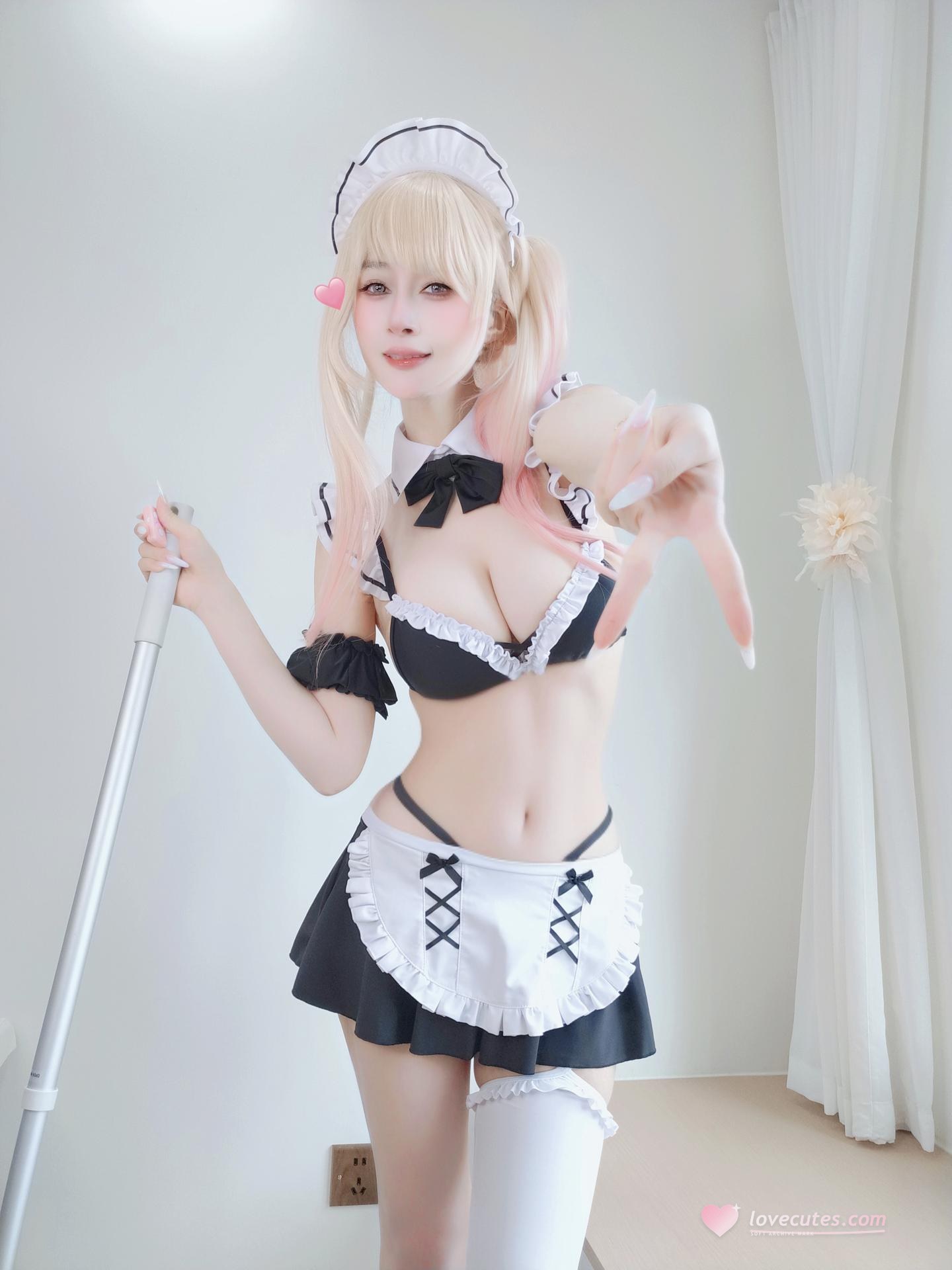 [cosplay] 白银81 - 更衣人偶坠入爱河 喜多川海梦：黑白女仆装美胸 62P