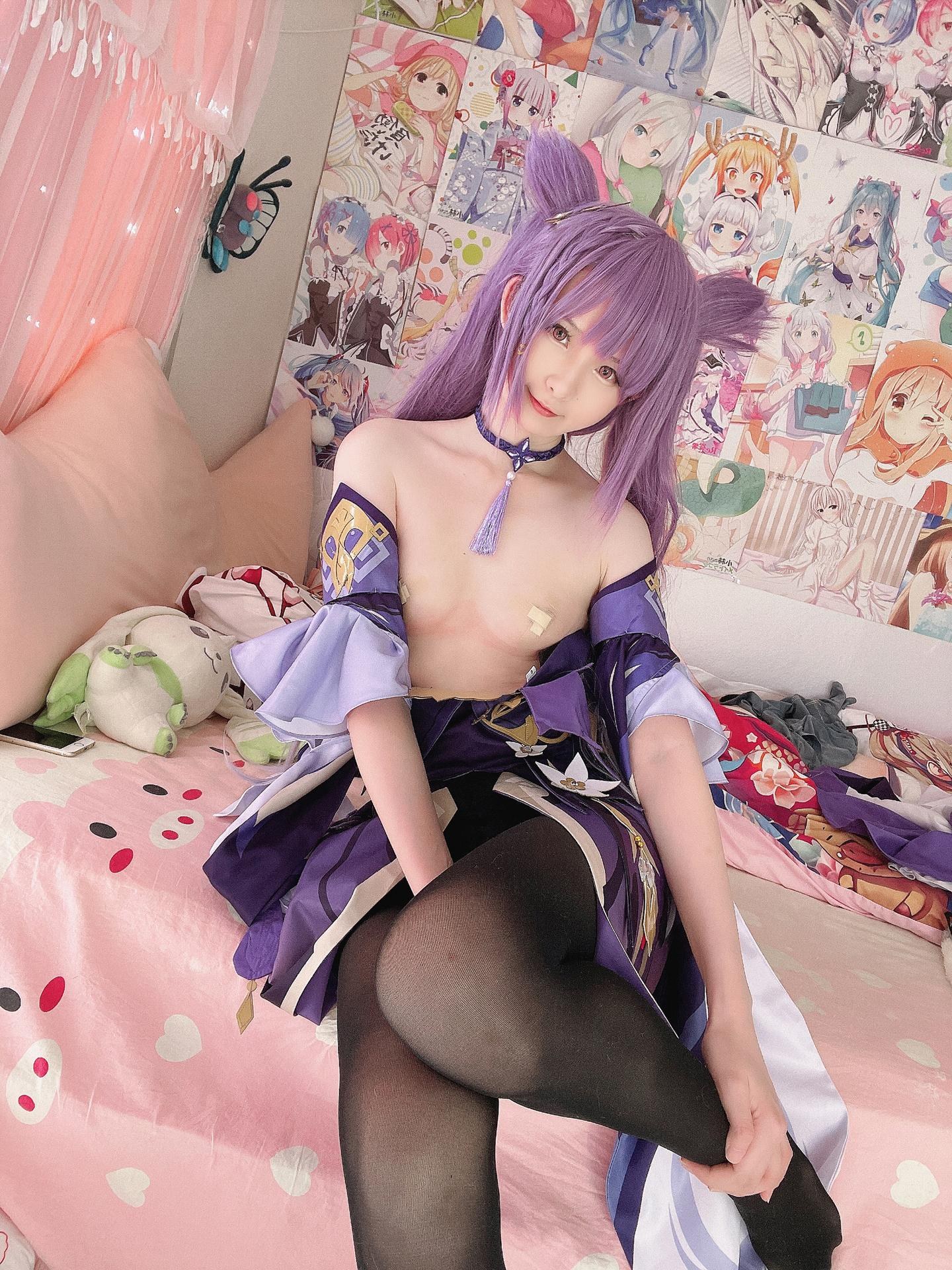 [cosplay] 习呆呆 - 刻晴：紫发兔耳露点大尺度还原 60P2V