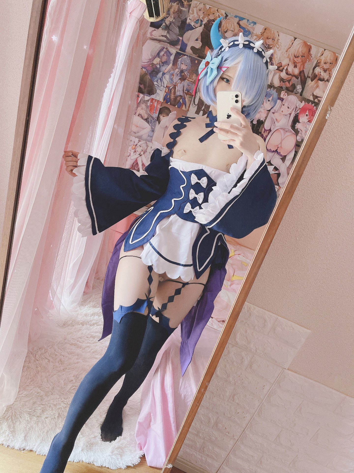 [cosplay] 습댕댕 - 감우: 파란 머리 메이드 노출 대범한 재현 36P2V