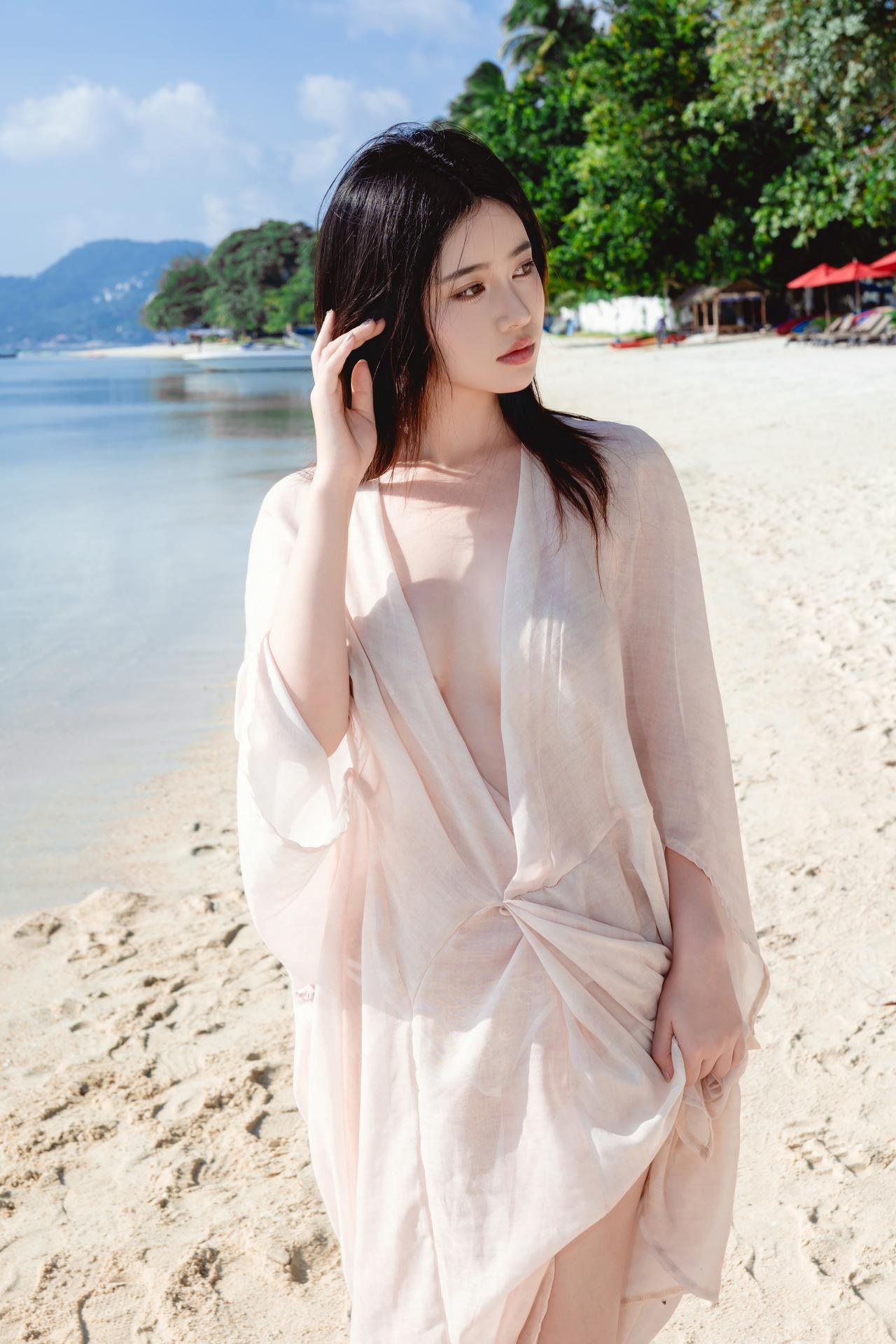 [写真] 年年Nnian - 海风：海边白纱薄裙 阳光美腿写真 80P