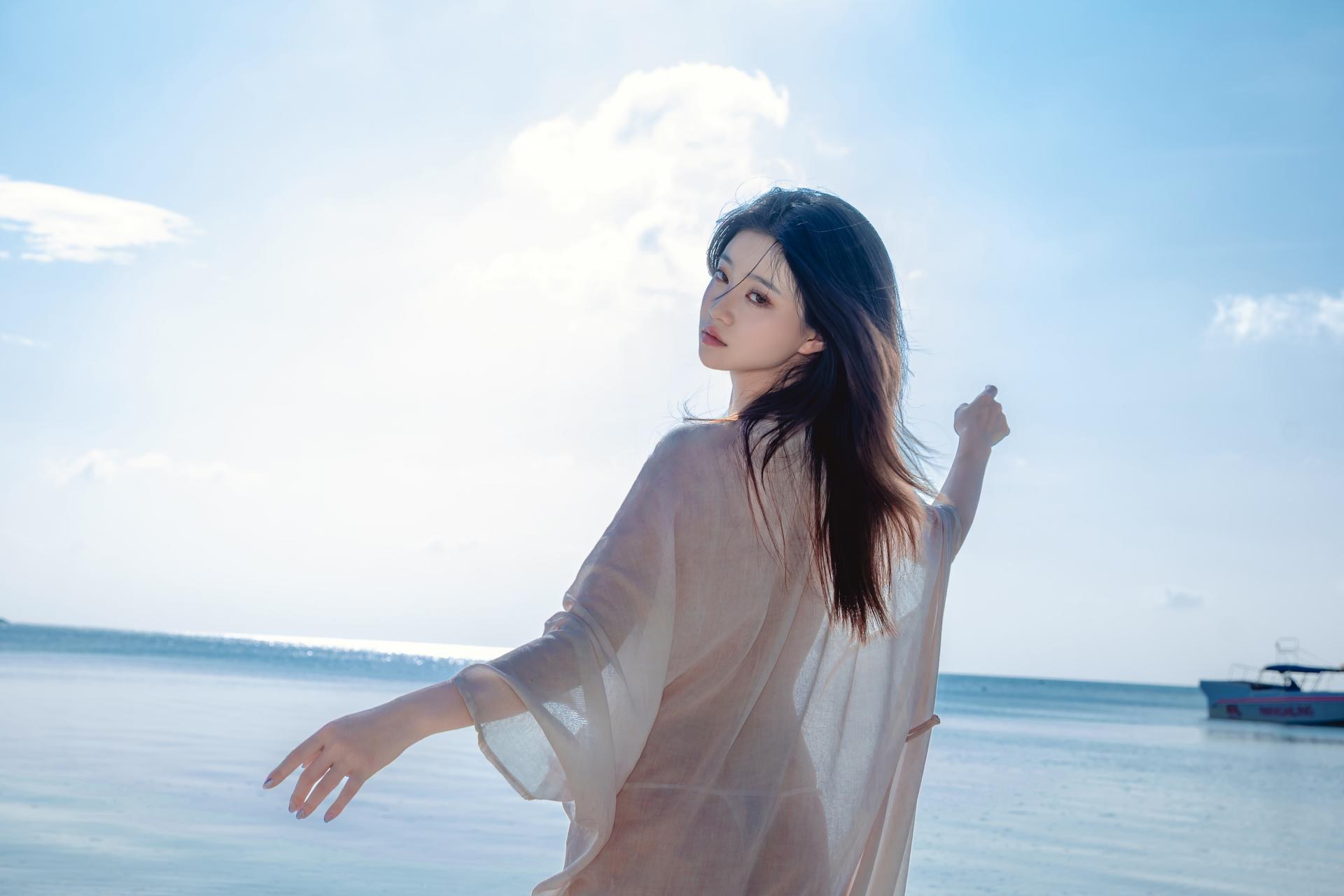 [写真] 年年Nnian - 海风：海边白纱薄裙 阳光美腿写真 80P