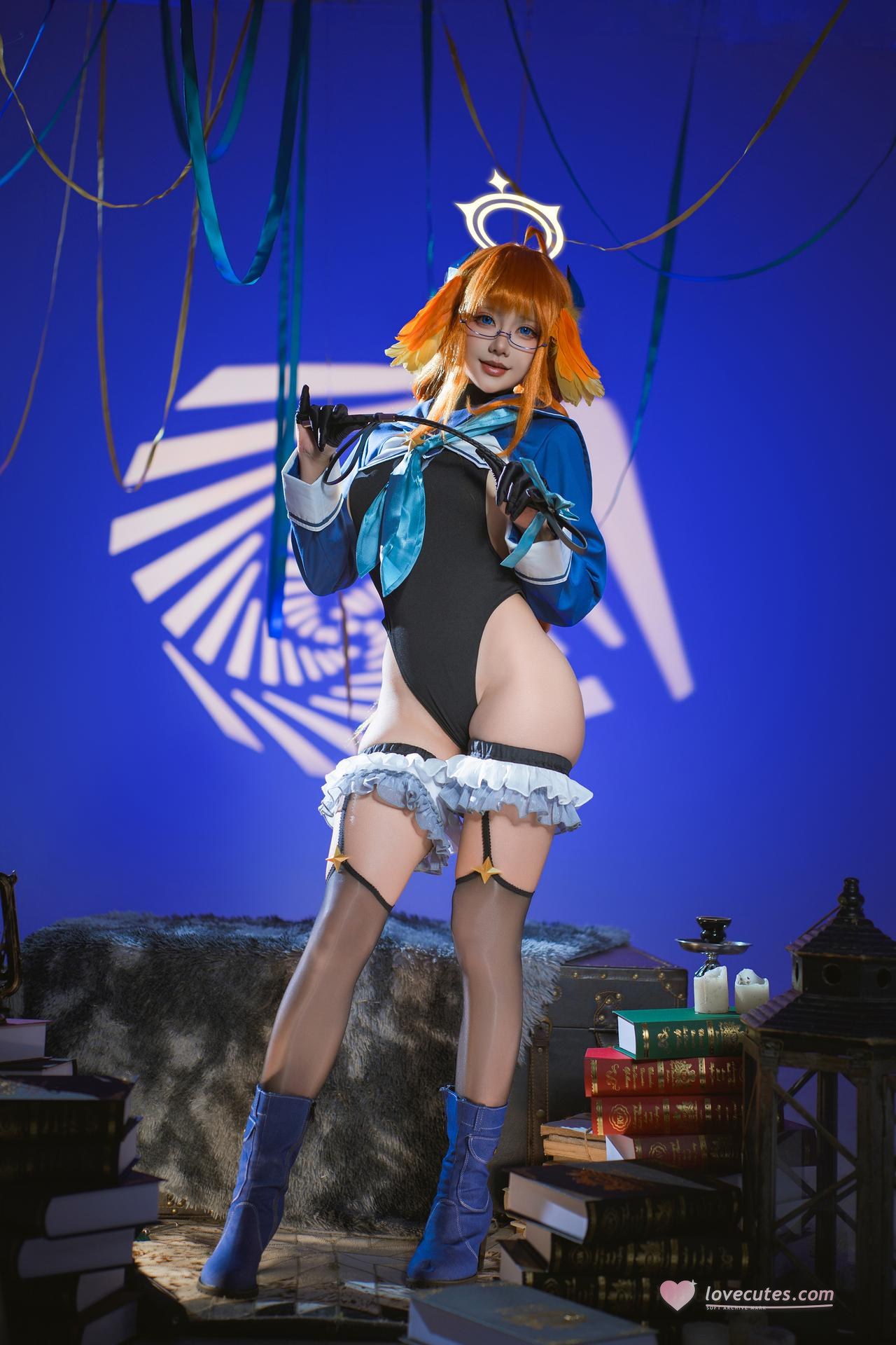 [cosplay] 곰돌이인가요 - 블루 아카이브 엔도 시미코：사악한 여간부 검은 스타킹 미녀 다리 40P