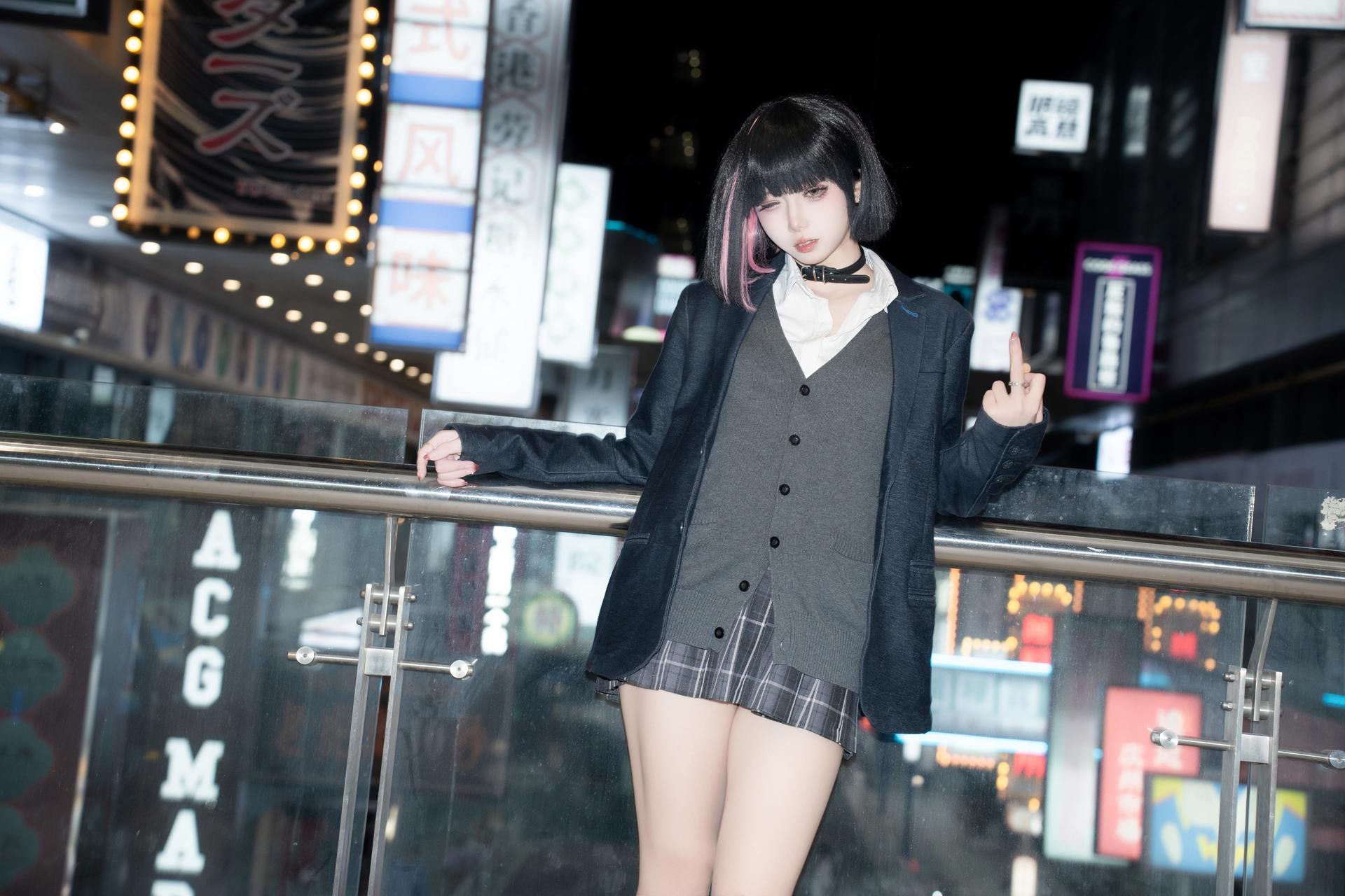 [写真] 纸悦Etsu_ko - 请多关照：夜街JK校服黑丝美腿 45P
