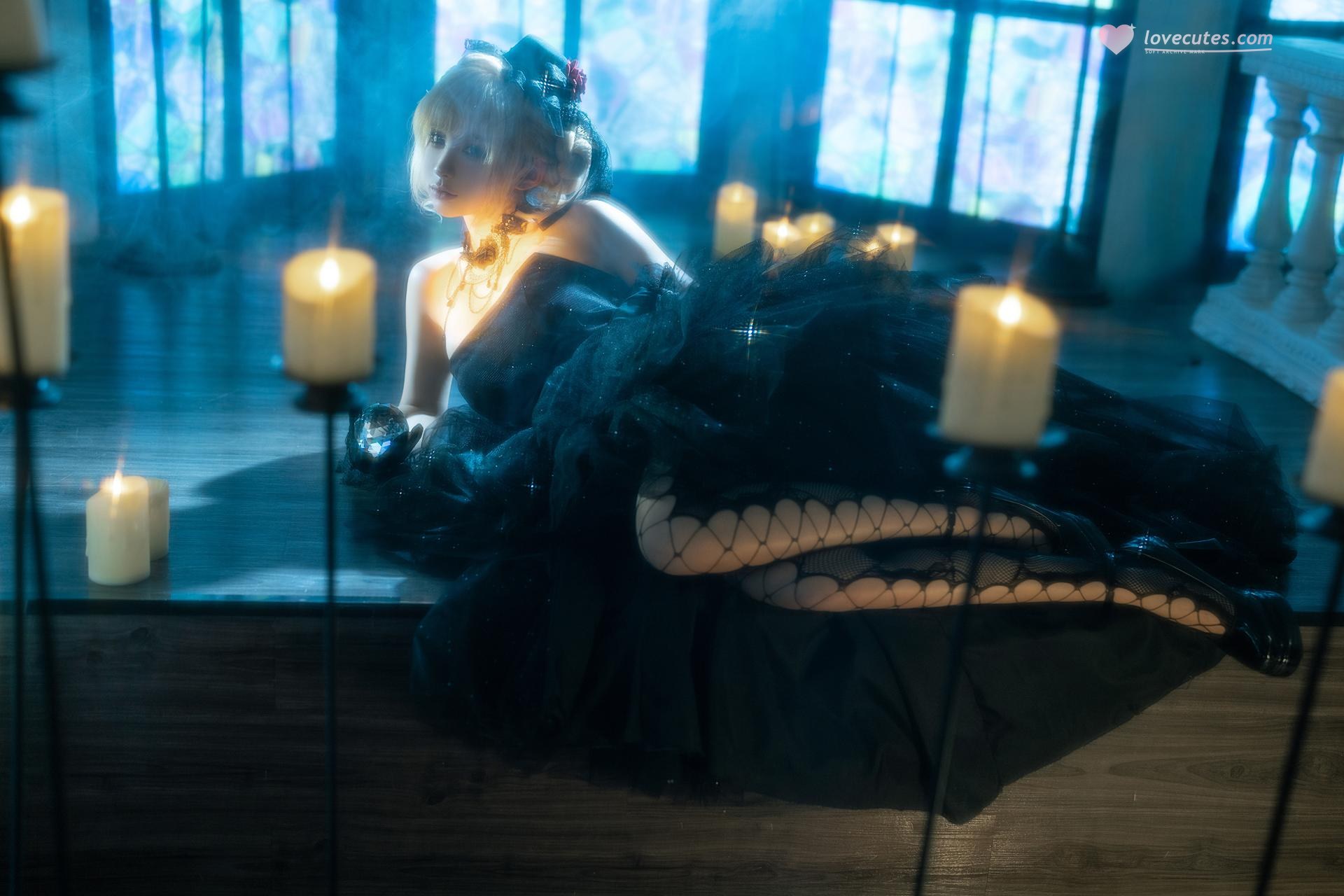 [Private Collection] Chun Mo Mo - Black Wedding Dress: Candlelit Black Wedding Dress, Black Stockings, Lace 37P1V