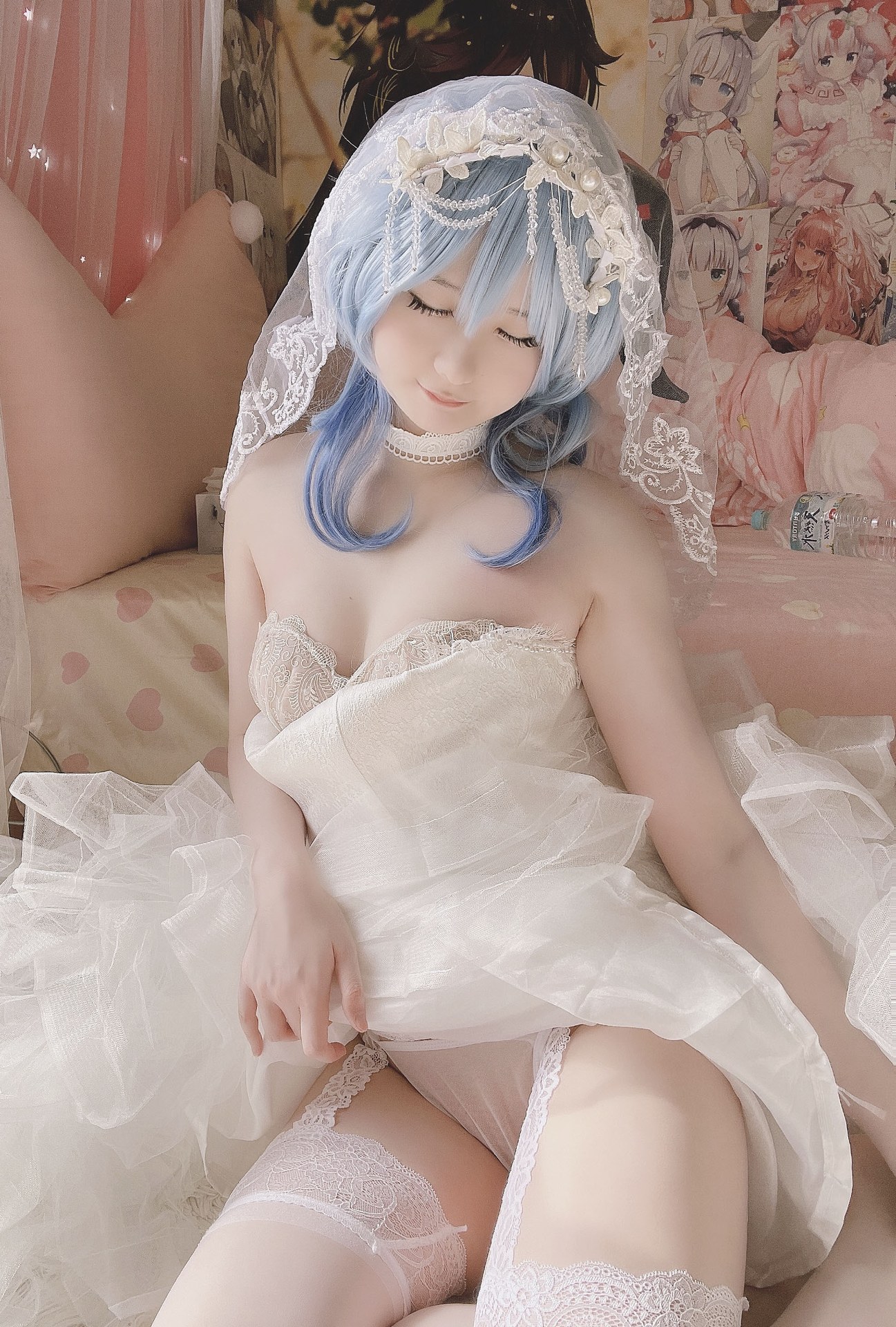 [cosplay] 习呆呆 - 花嫁甘雨：婚纱露点大尺度还原 28P2V