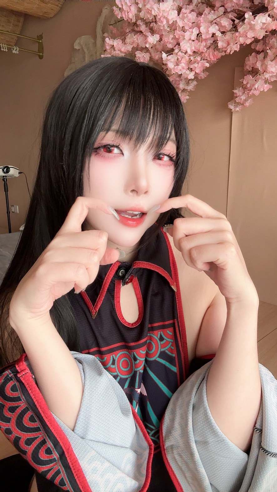 [私房] 二佐Nisa - 小僵尸私房：符纸造型内衣大尺度 30P