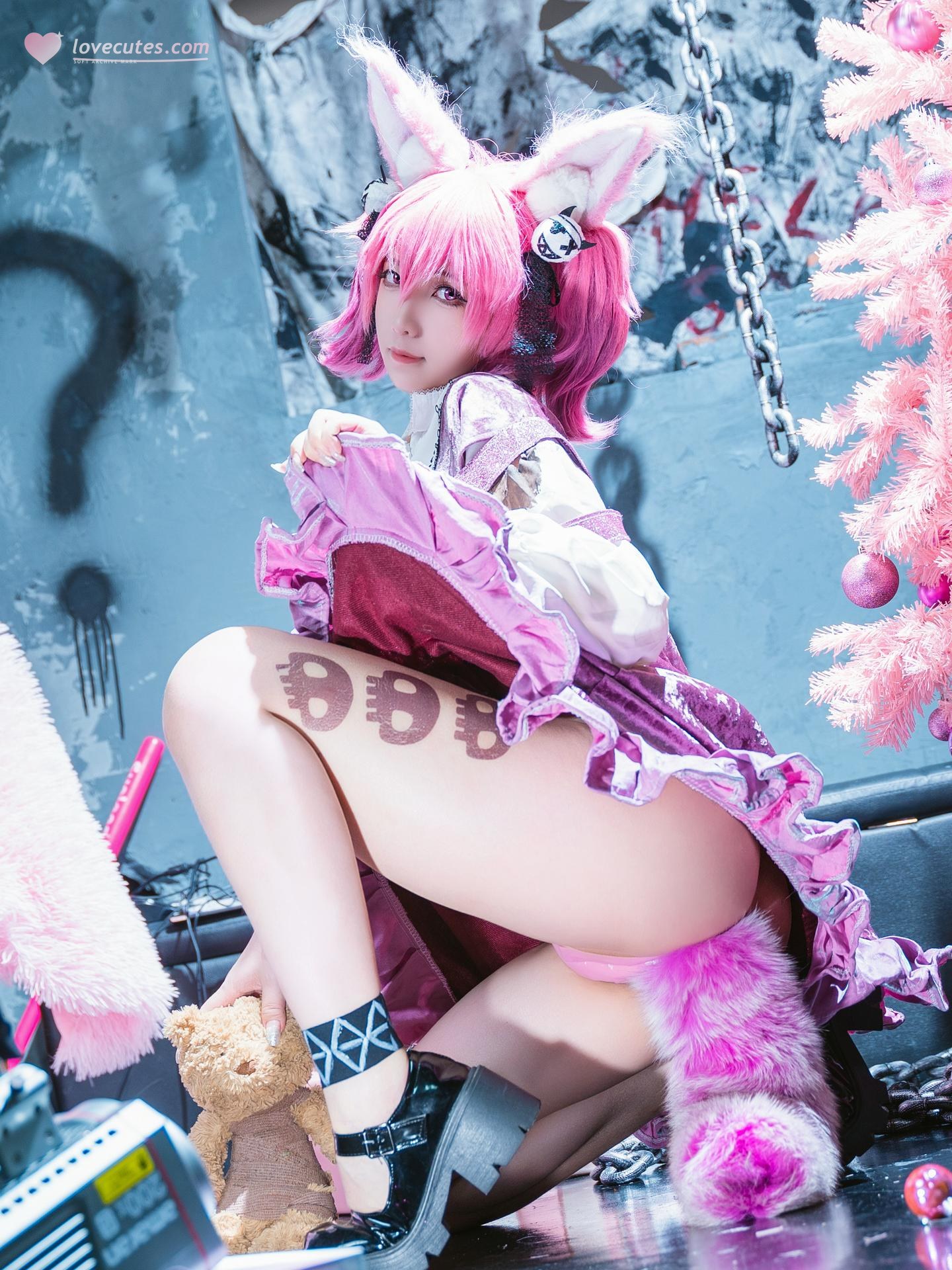 [cosplay] 小和甜酒 - 明日方舟 巫恋：黑白角色服私房还原 44P1V