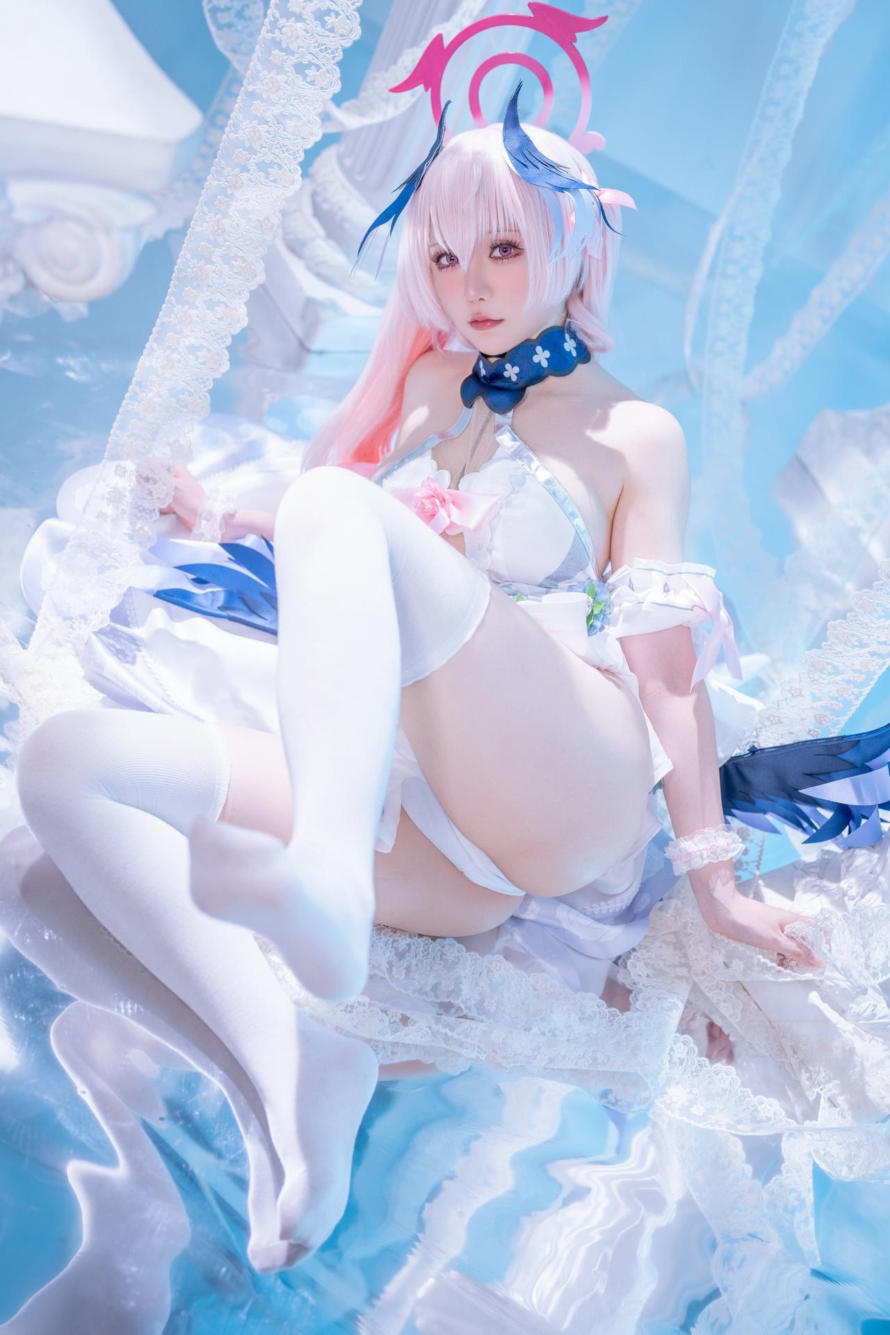 [cosplay] 星之迟迟Hoshilily - 蔚蓝档案 下江小春：修女制服白丝 47P