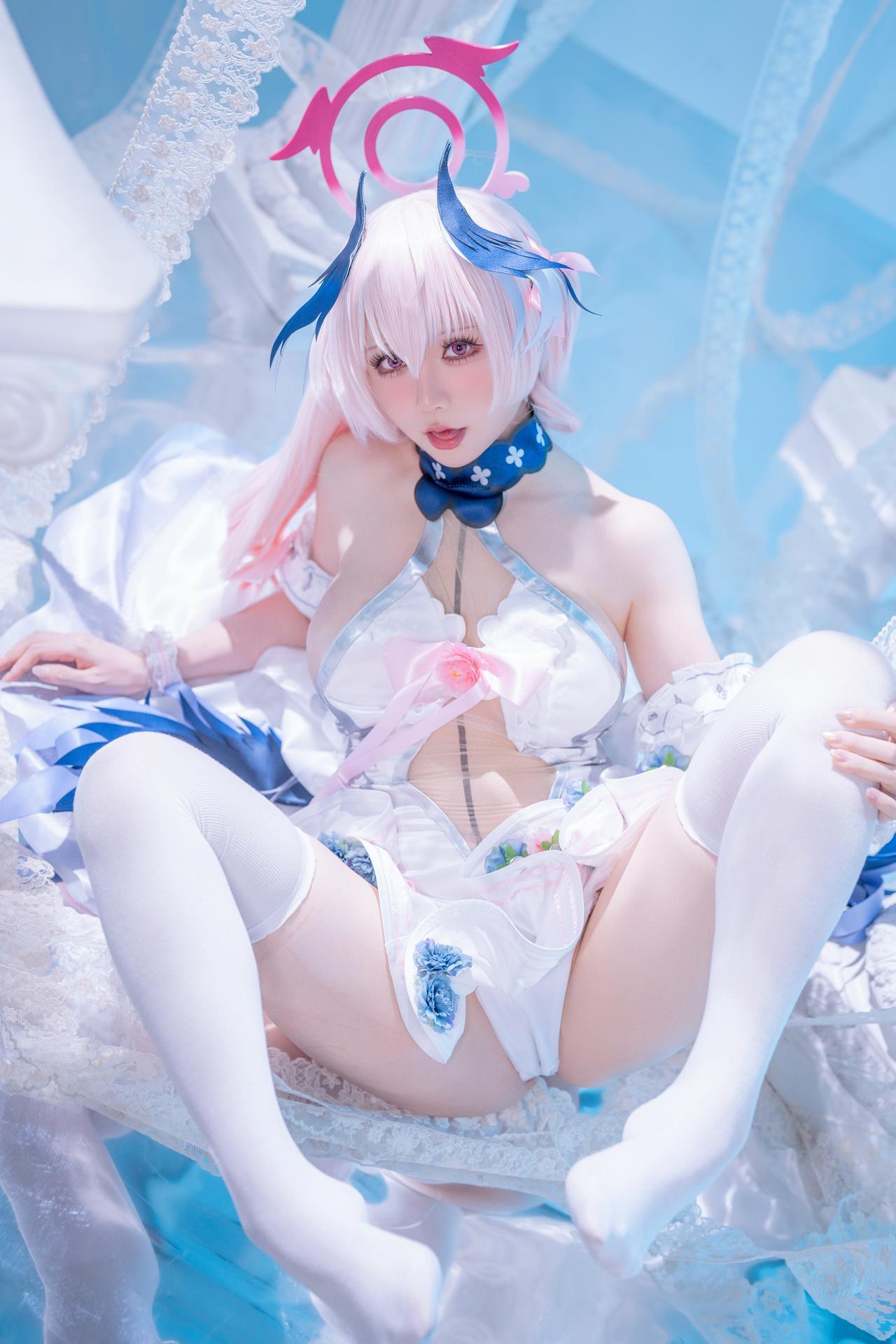 [cosplay] 星之迟迟Hoshilily - 蔚蓝档案 下江小春：修女制服白丝 47P